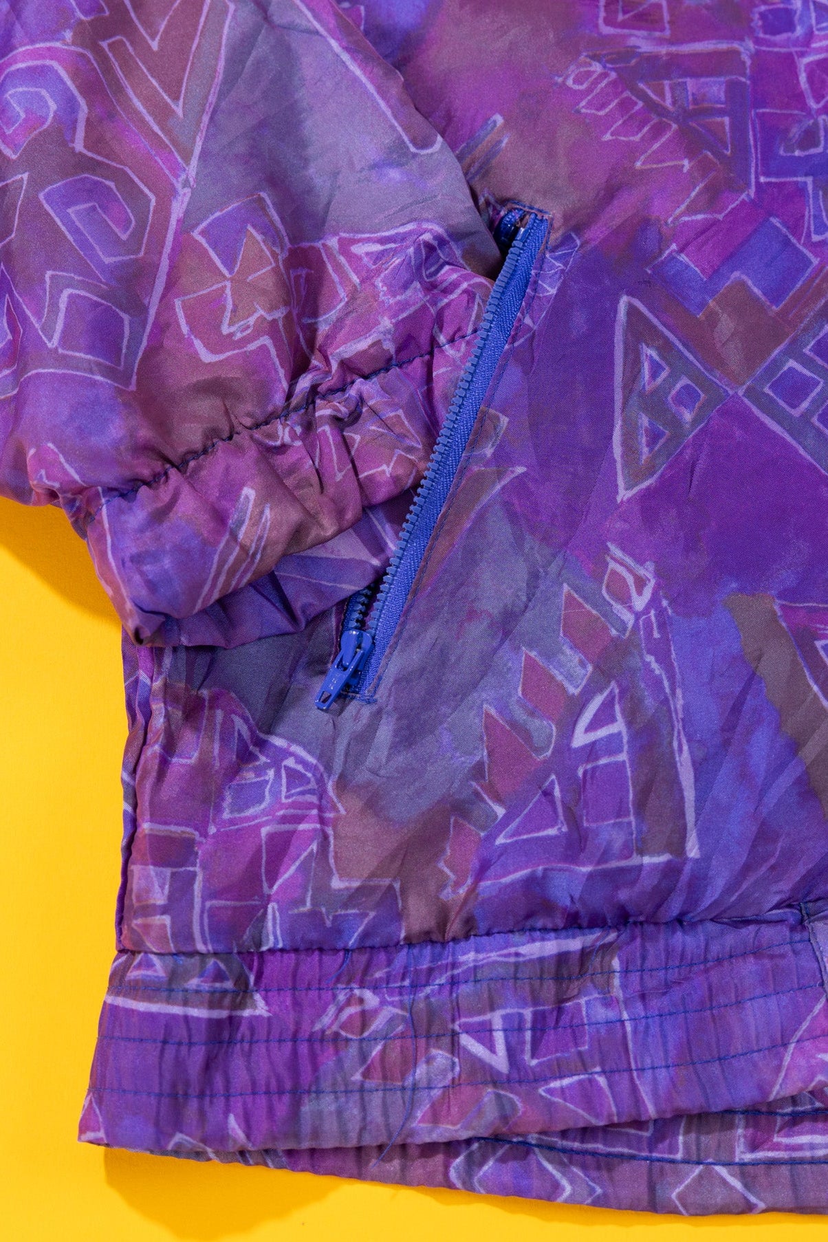 Vintage 90s Beyond Performance Windbreaker