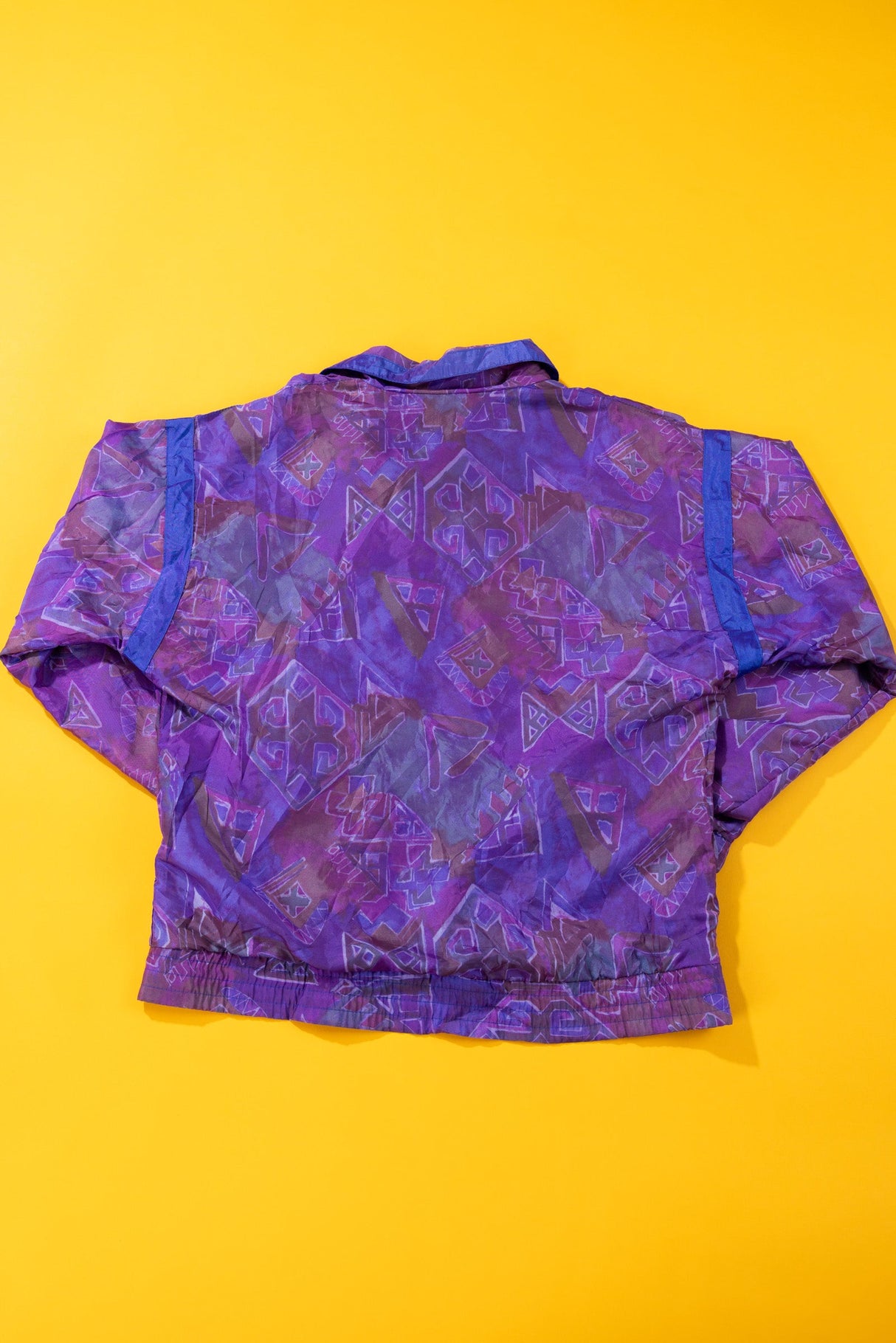 Vintage 90s Beyond Performance Windbreaker