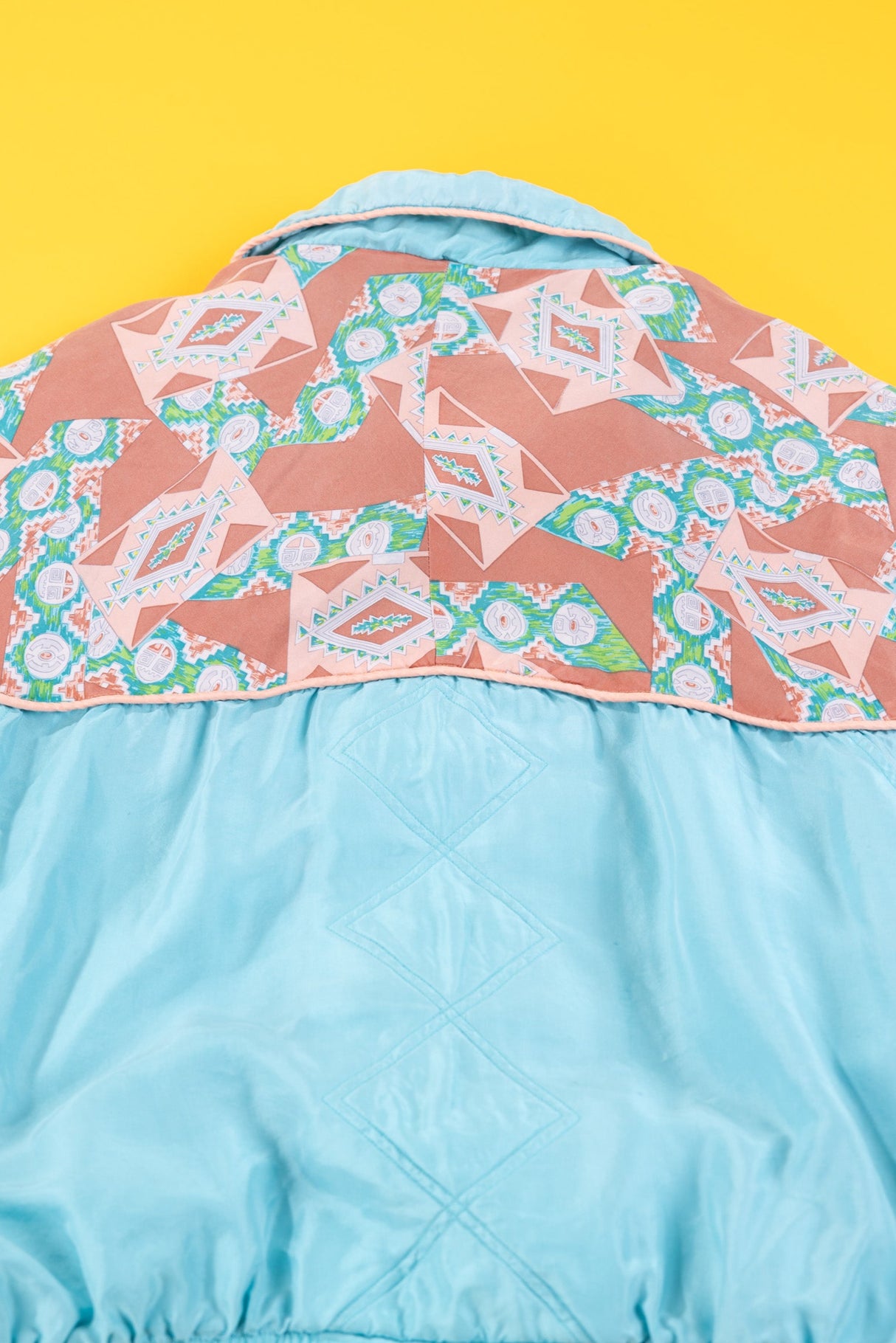 Vintage 80s Retro Windbreaker