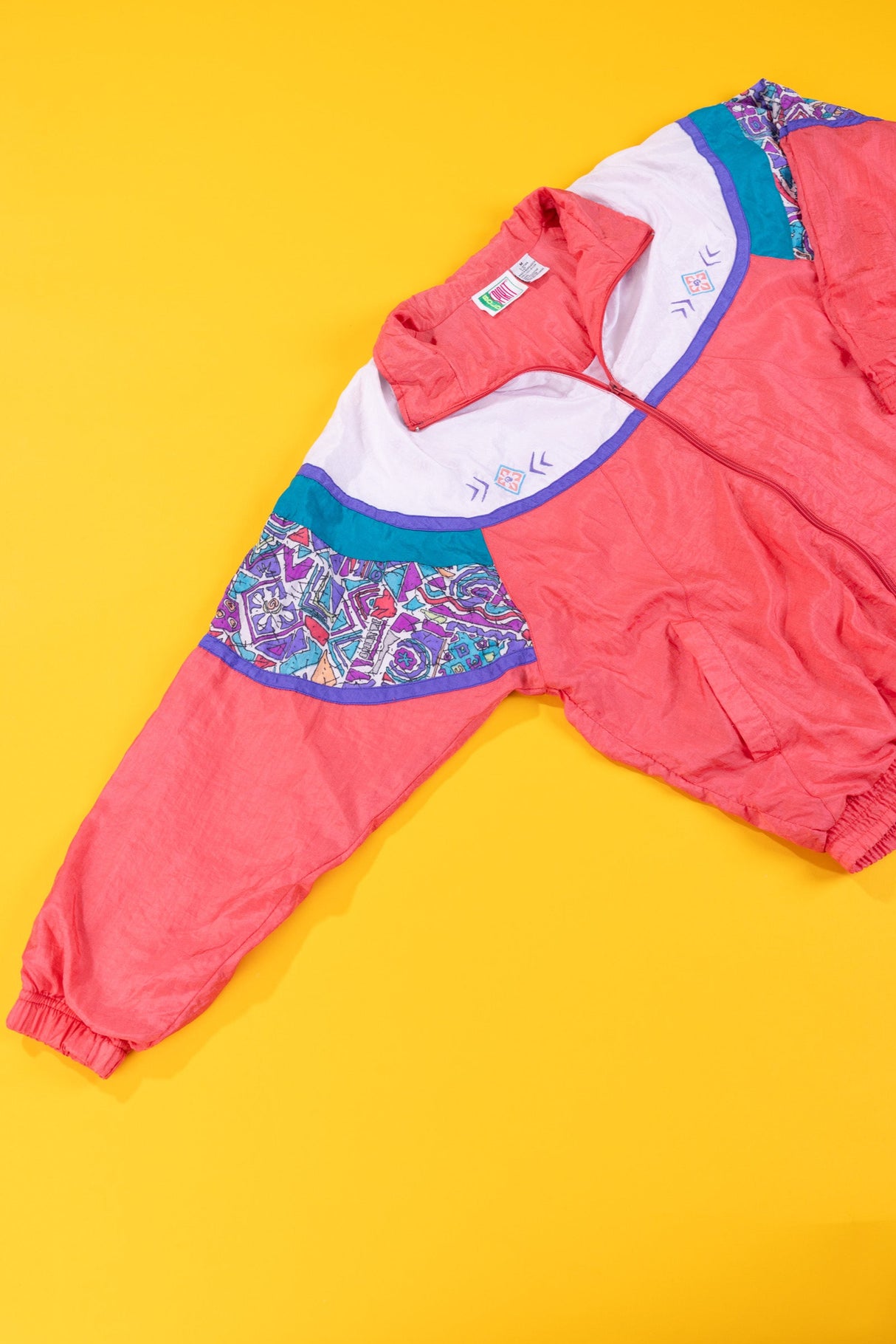 Vintage 80s Bold Spirit Windbreaker