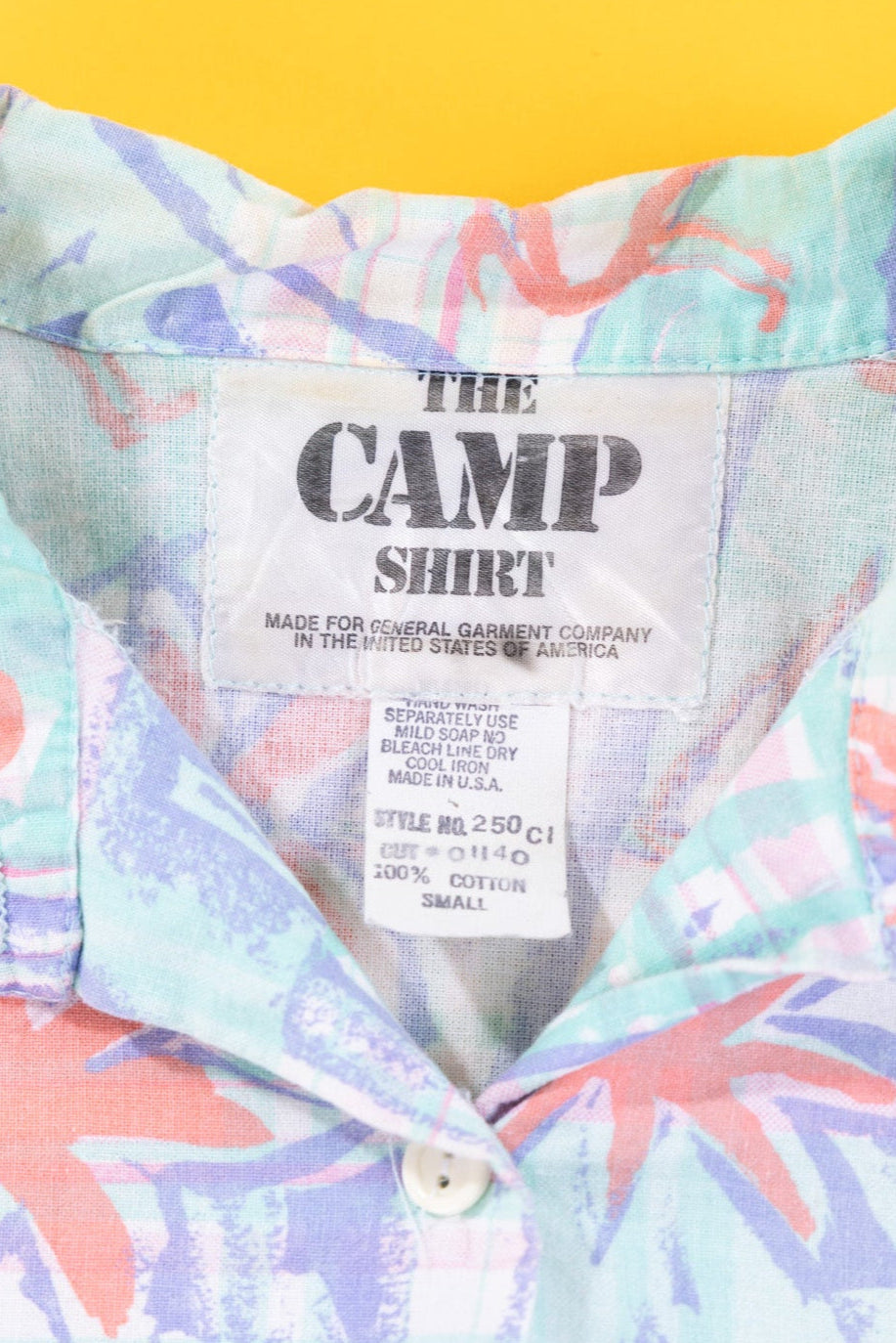Vintage 80s The Camp Retro Button Up