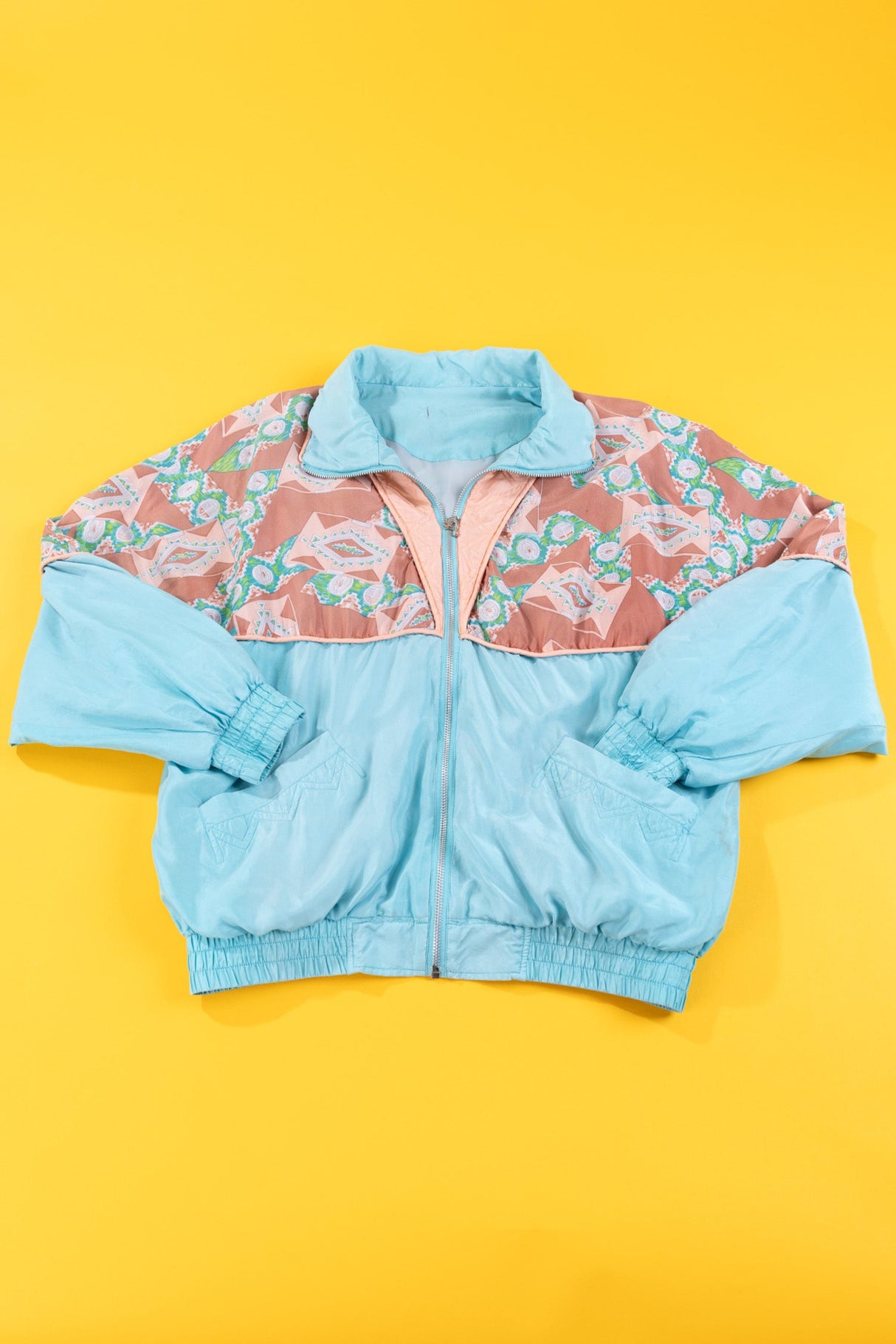 Vintage 80s Retro Windbreaker
