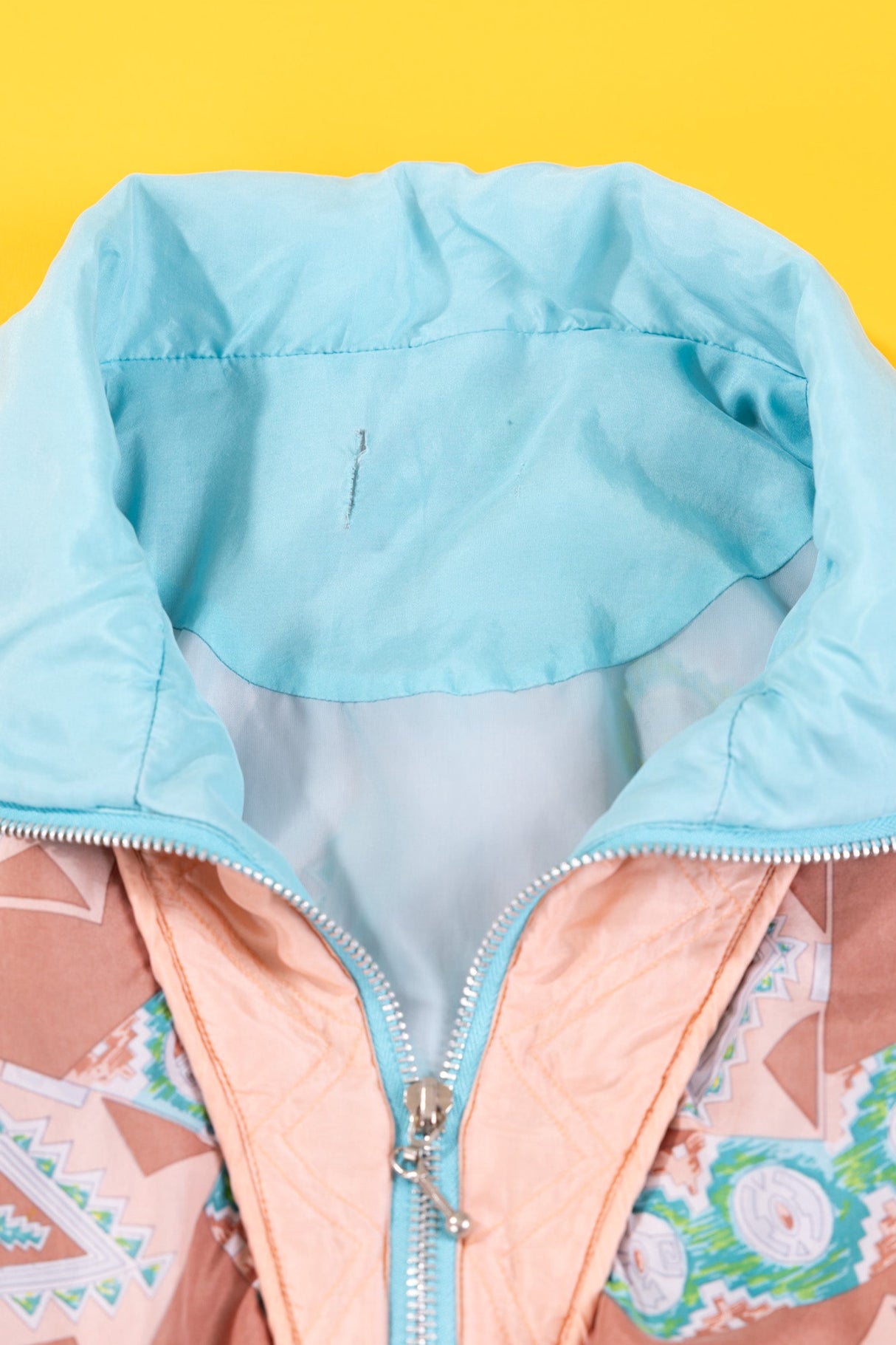 Vintage 80s Retro Windbreaker