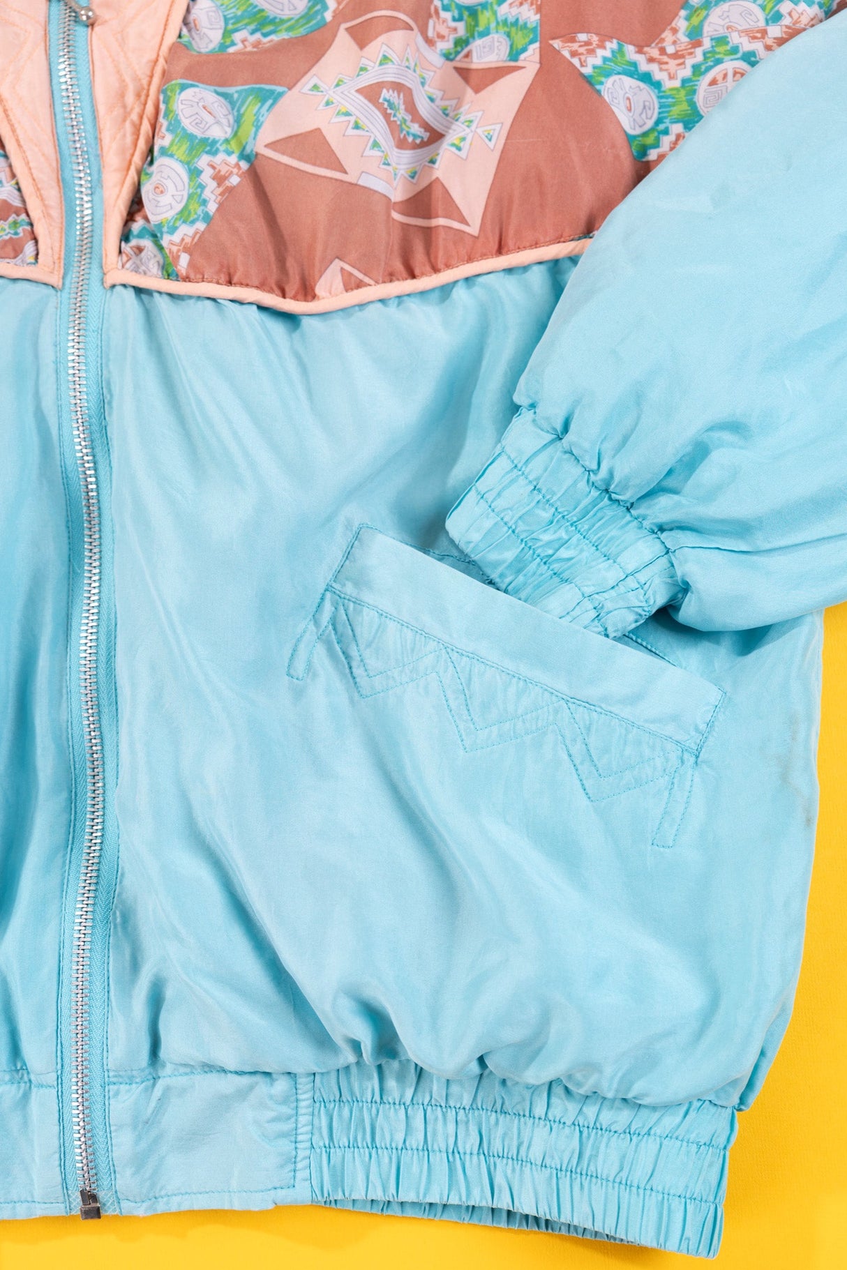 Vintage 80s Retro Windbreaker