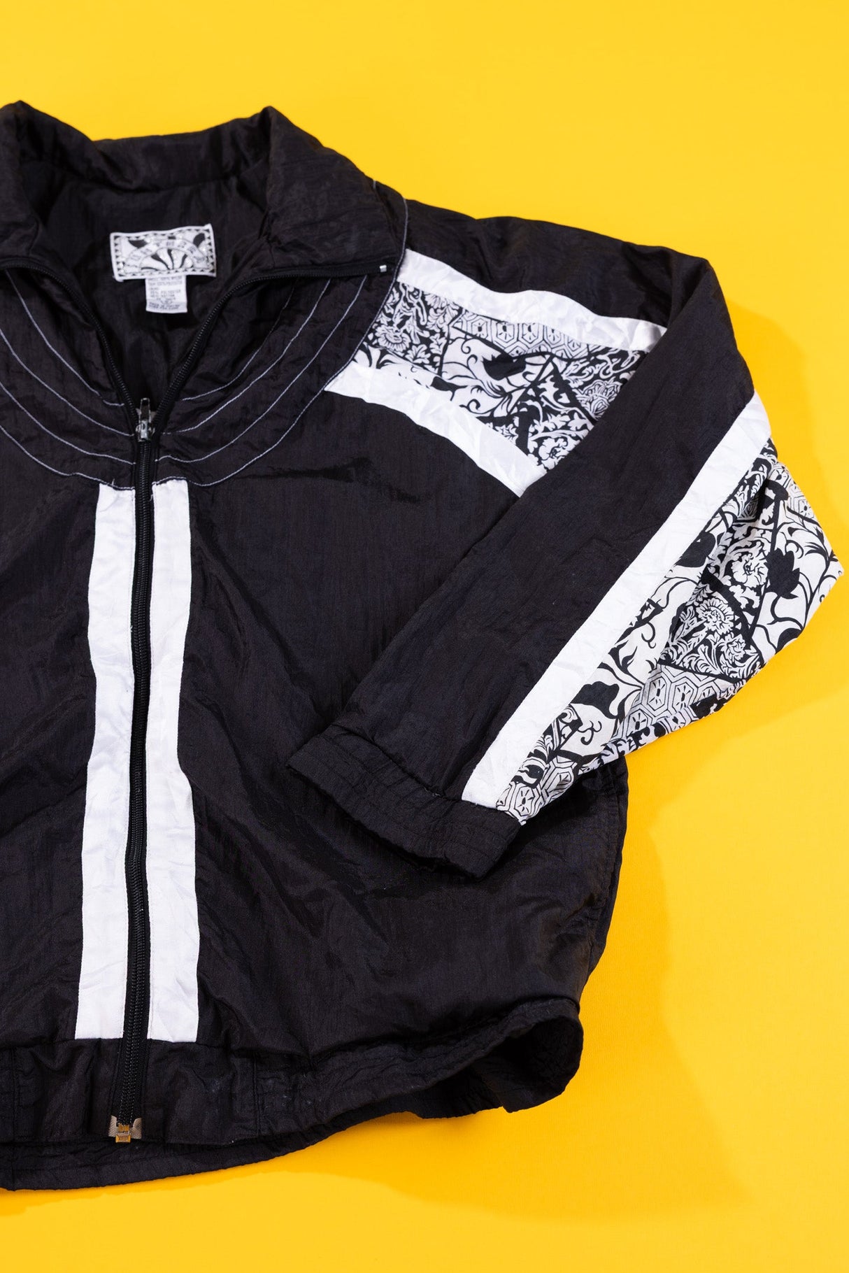 Vintage 90s Sunterra Windbreaker