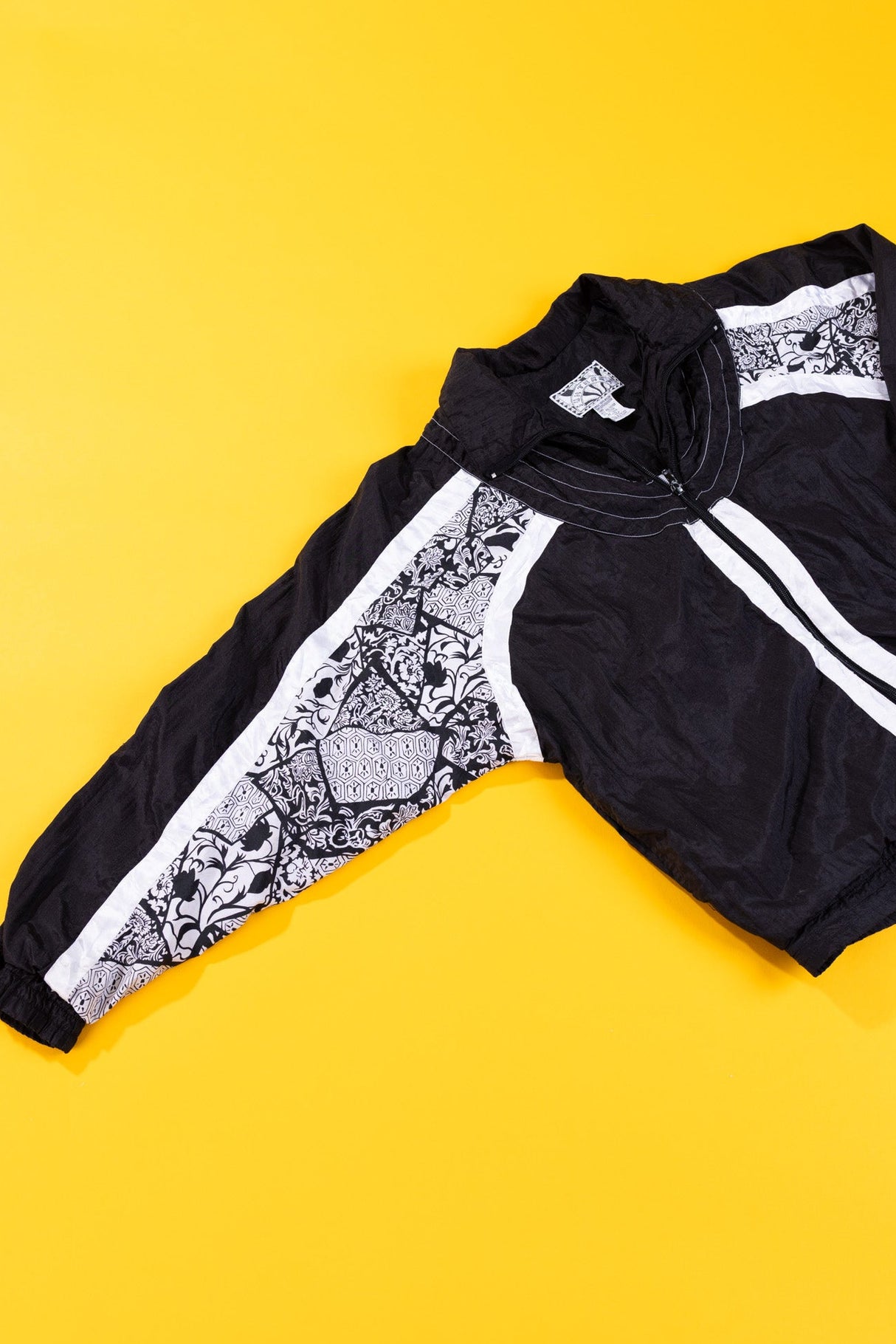 Vintage 90s Sunterra Windbreaker