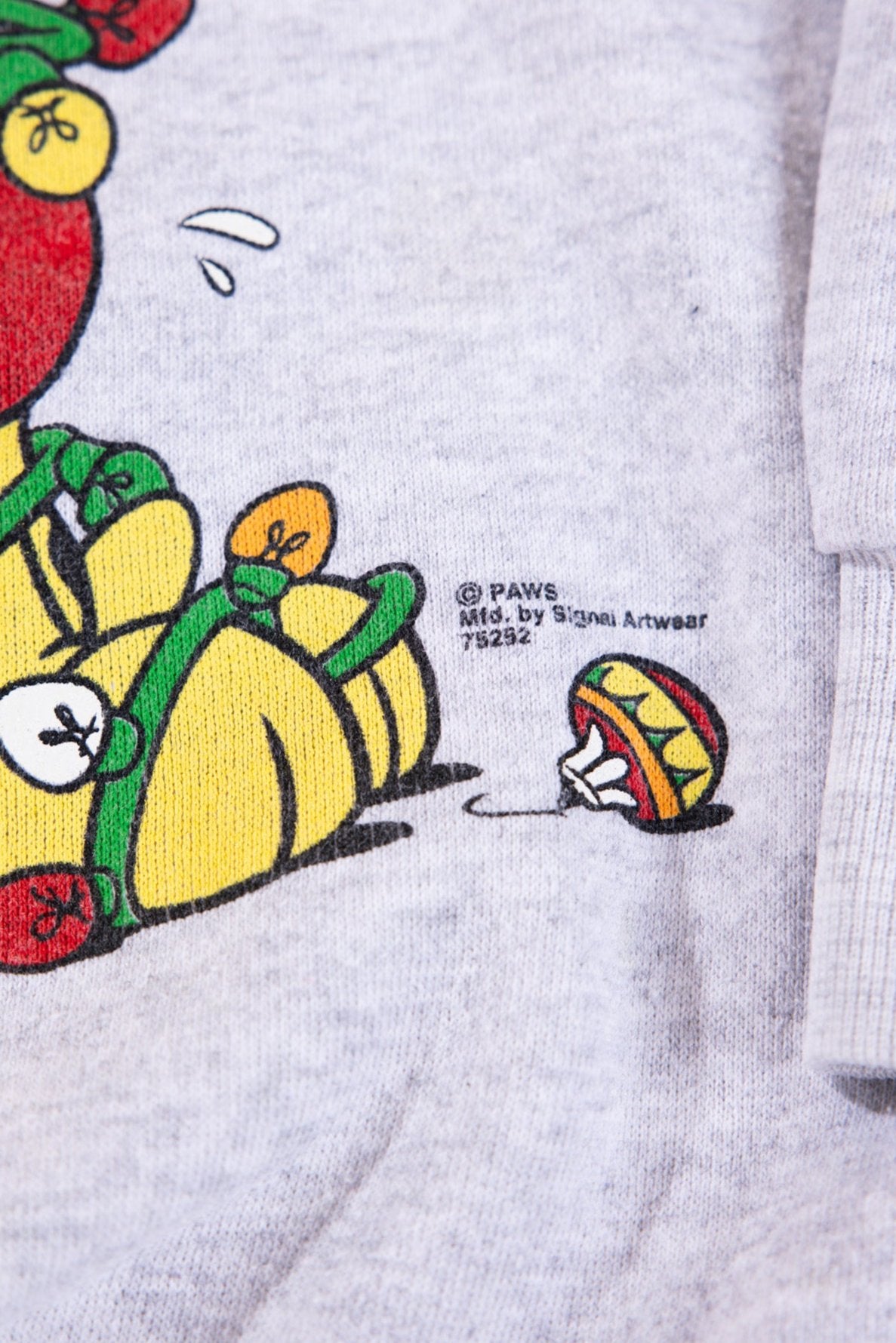 Vintage 90s Garfield and Odie Deck the Dog Christmas Crewneck