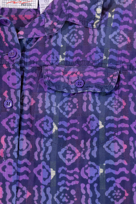 Vintage 90s BGB Basics Retro Button Up