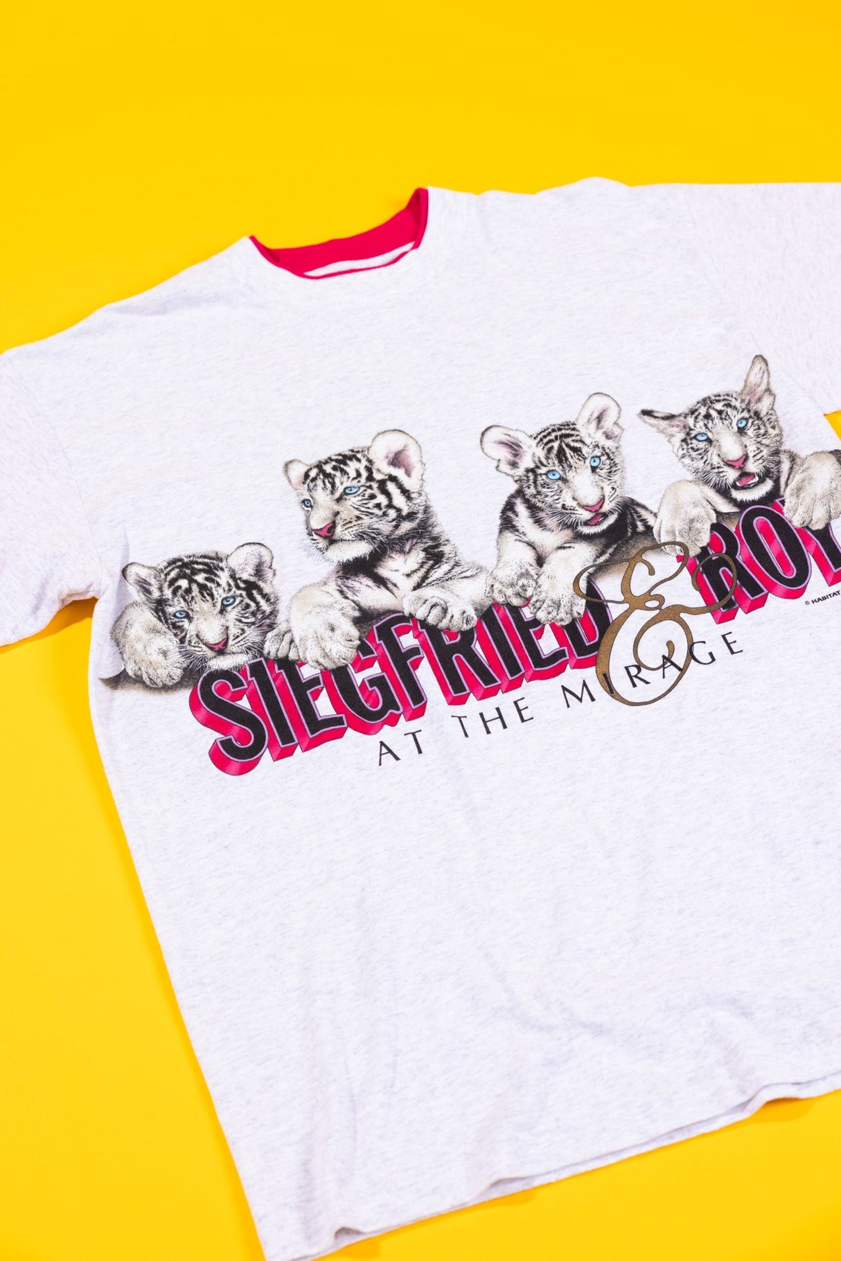 Vintage 1993 Siegfried and Roy Mirage White Tigers T-shirt