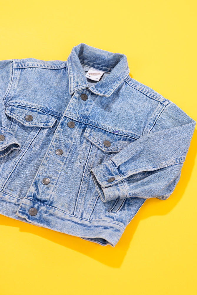 Vintage 1998 Looney Tunes Denim Jacket (Kids - XS)