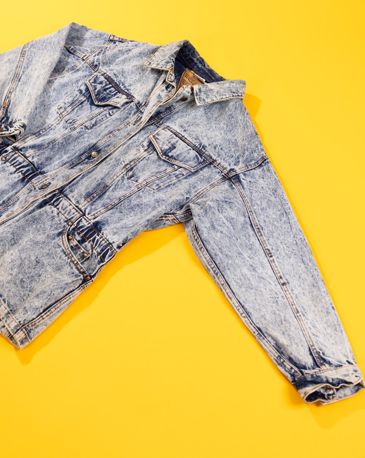 Vintage 80s Giacca Blu's Acid Wash Denim Jacket