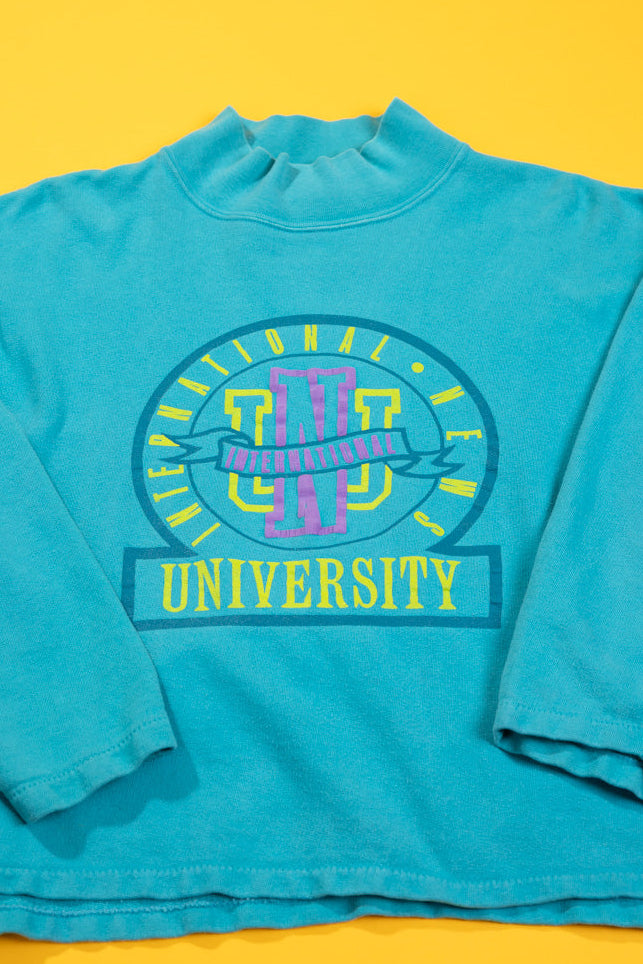Vintage 80s International News Crewneck