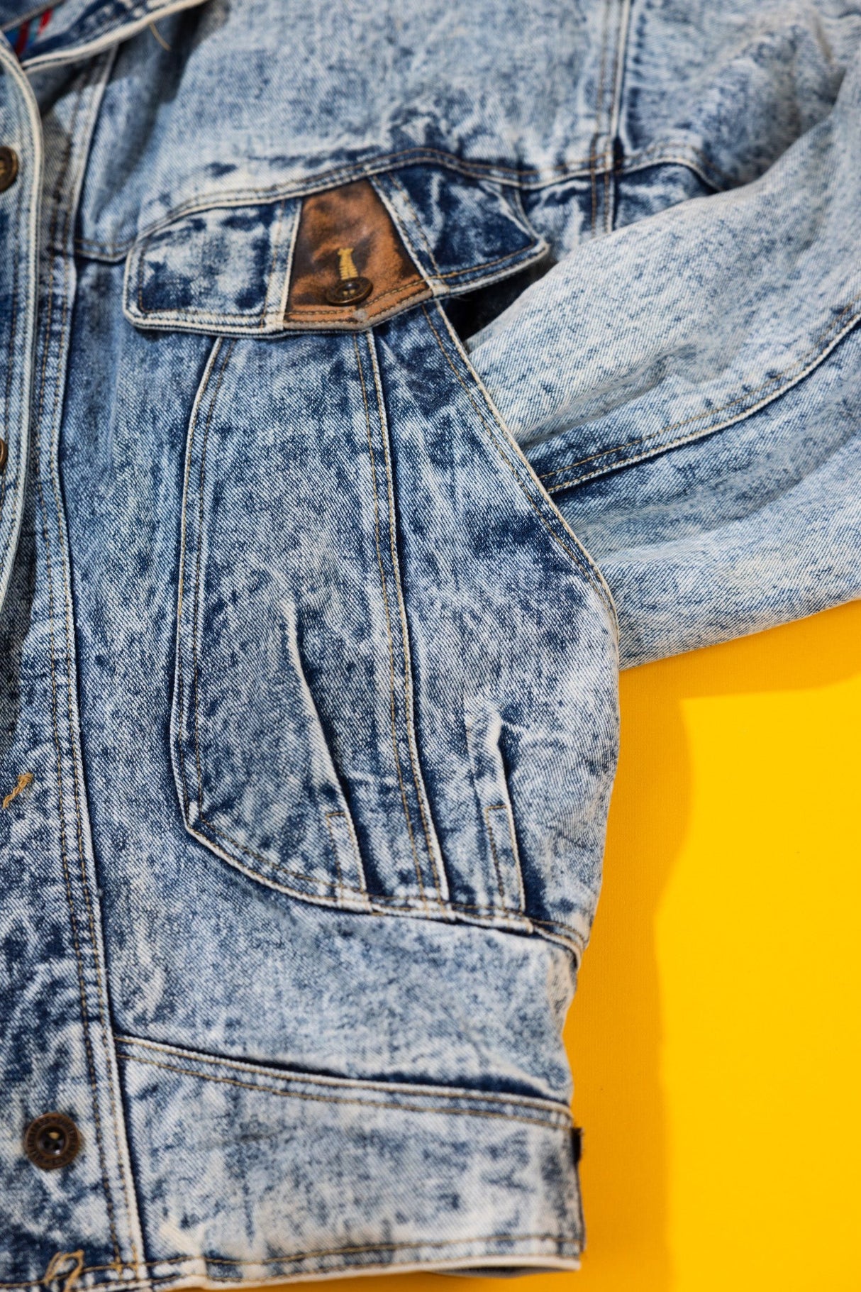 Vintage 80s Be In The Current Seen Acid Wash Denim Jacket