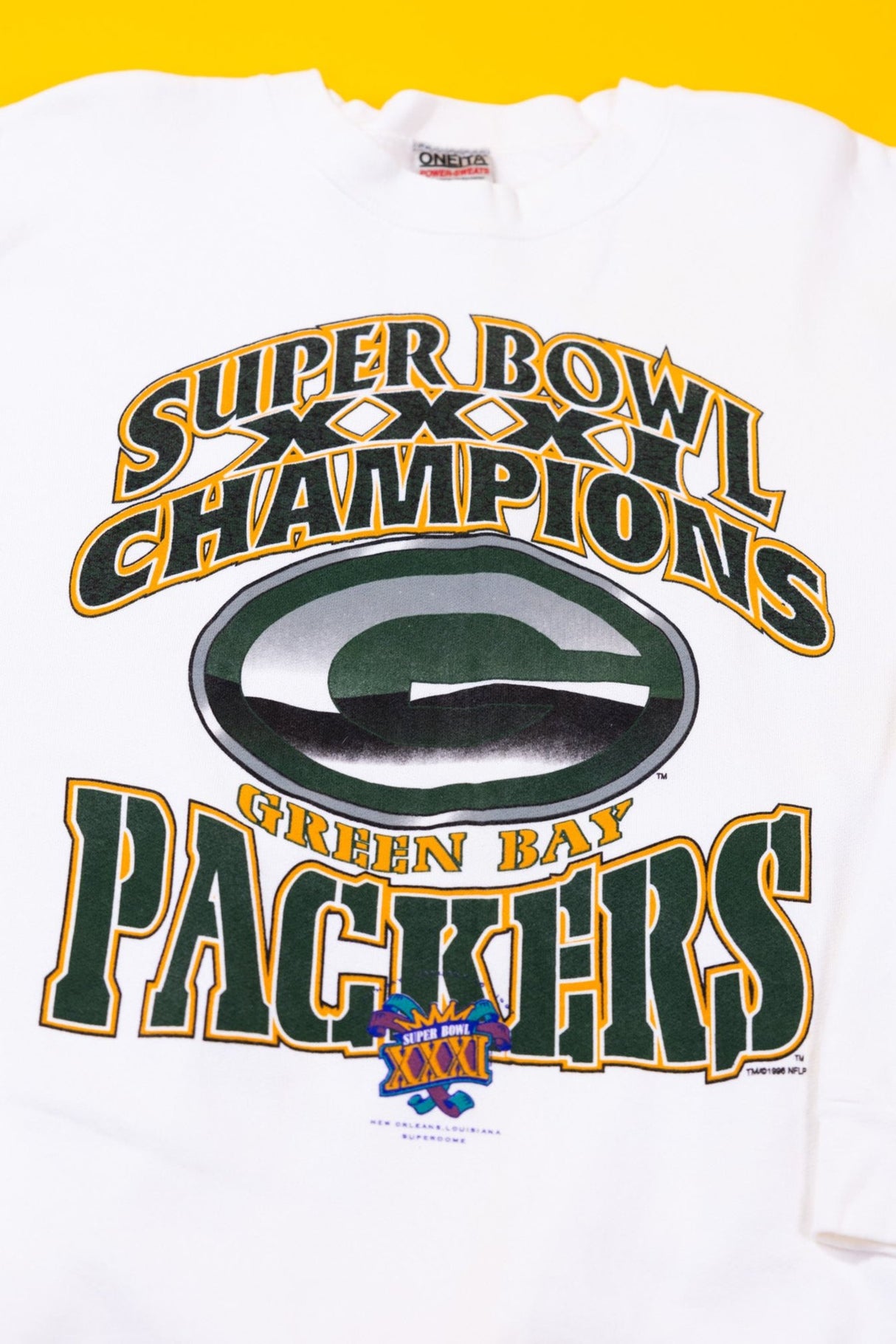 Vintage 1996 Green Bay Packers XXXI Super Bowl Champs Crewneck Sweater
