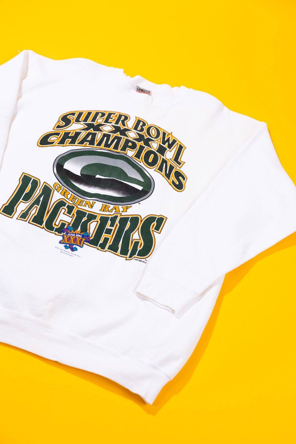 Vintage 1996 Green Bay Packers XXXI Super Bowl Champs Crewneck Sweater