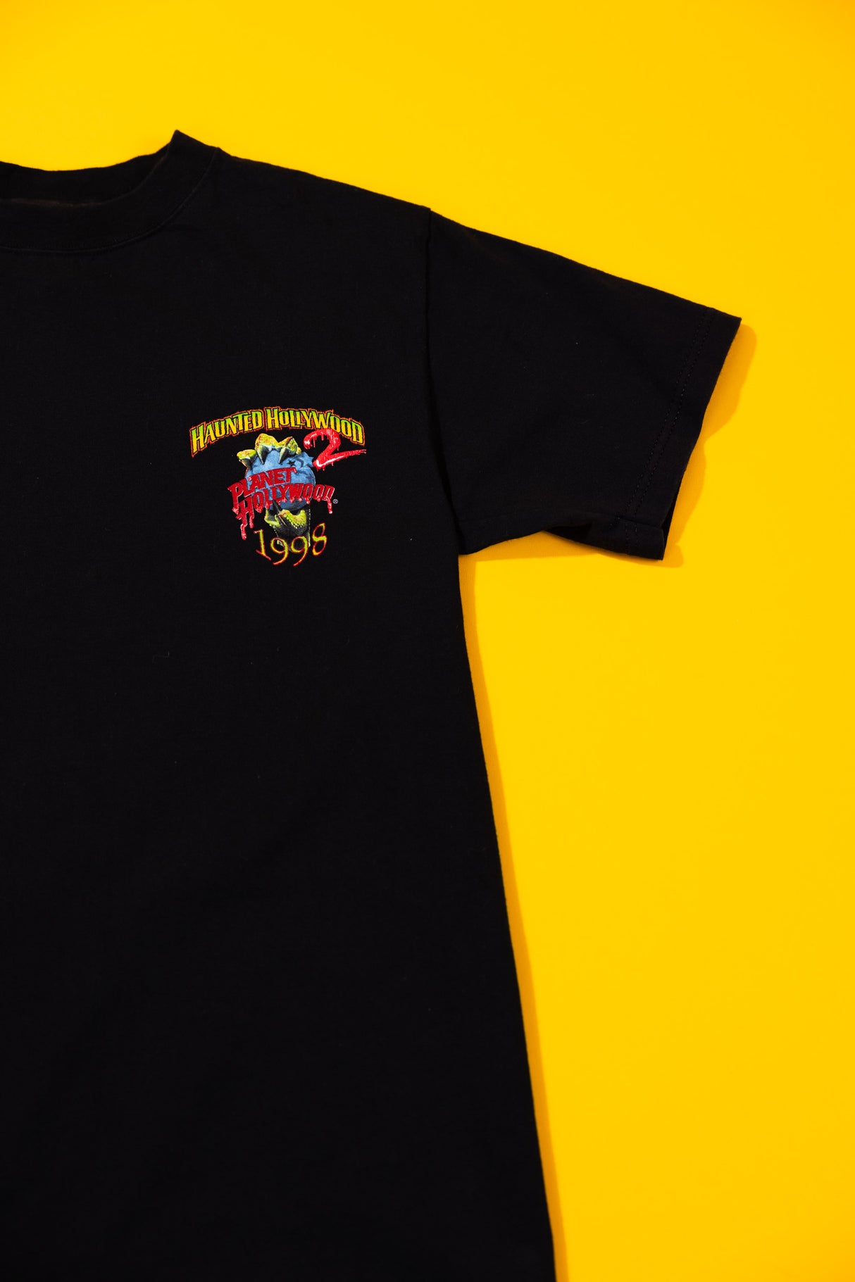 Vintage 1998 Planet Hollywood Haunted Hollywood 2 T-shirt