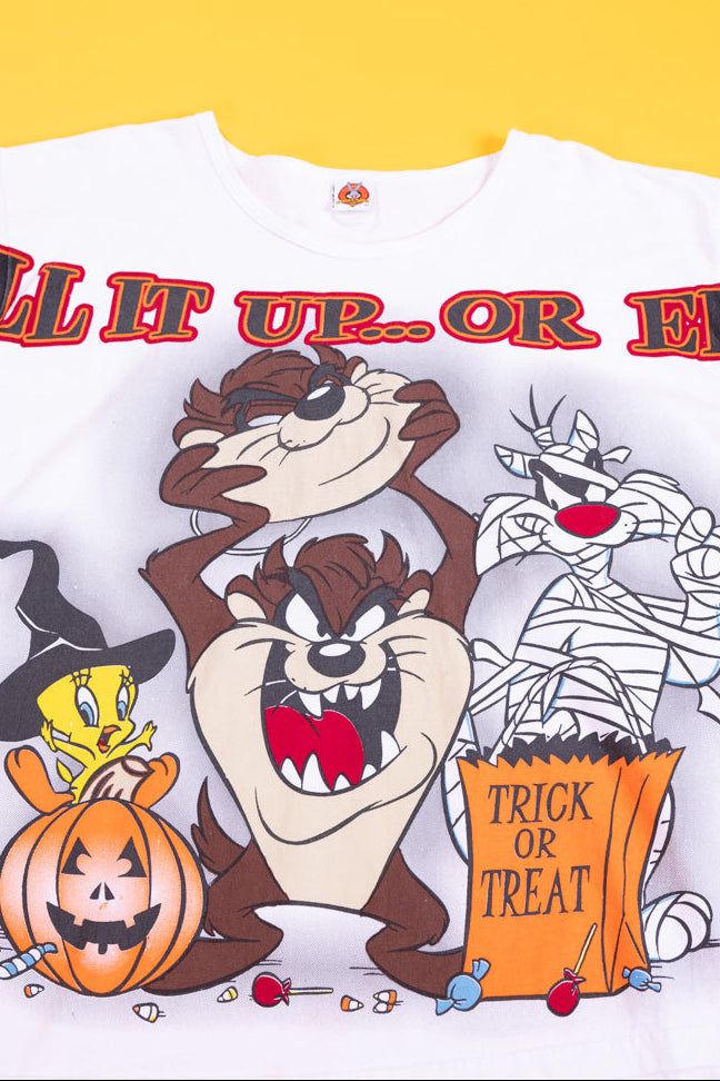 Vintage 1998 Looney Tunes Fill It Up Or Else Halloween T-shirt