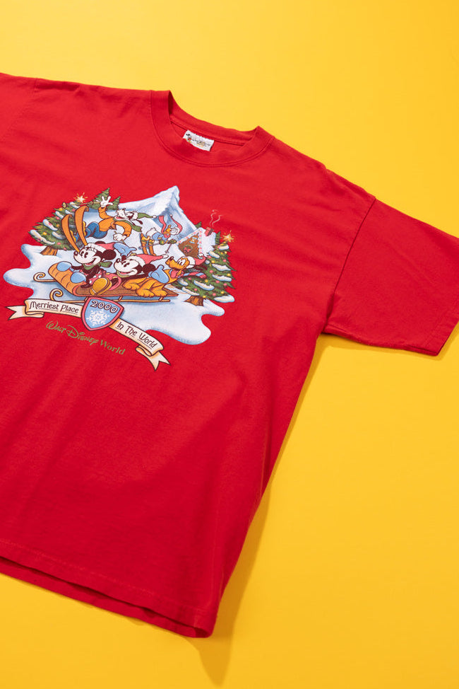 Vintage 2000 Disney Merriest Place in the World T-shirt
