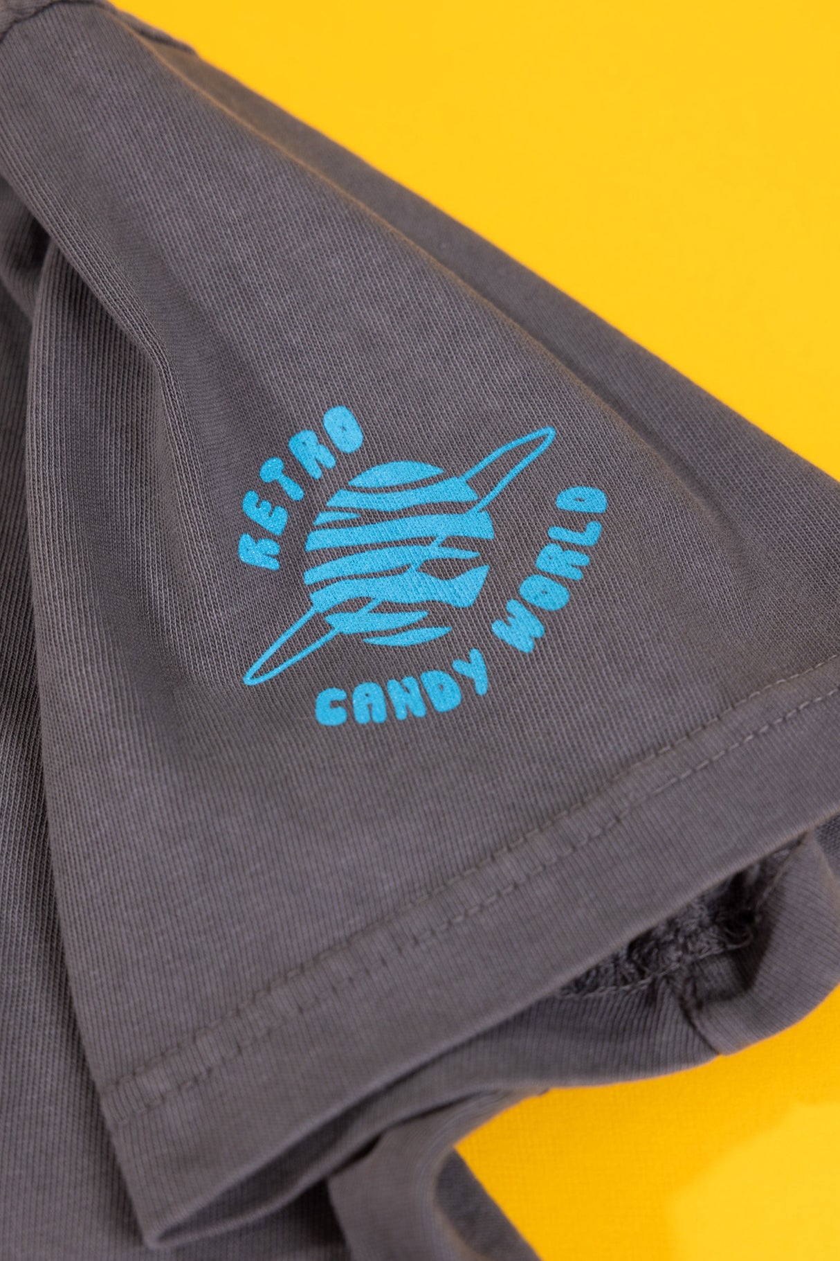 Retro Boombox T-shirt (Washed Grey)