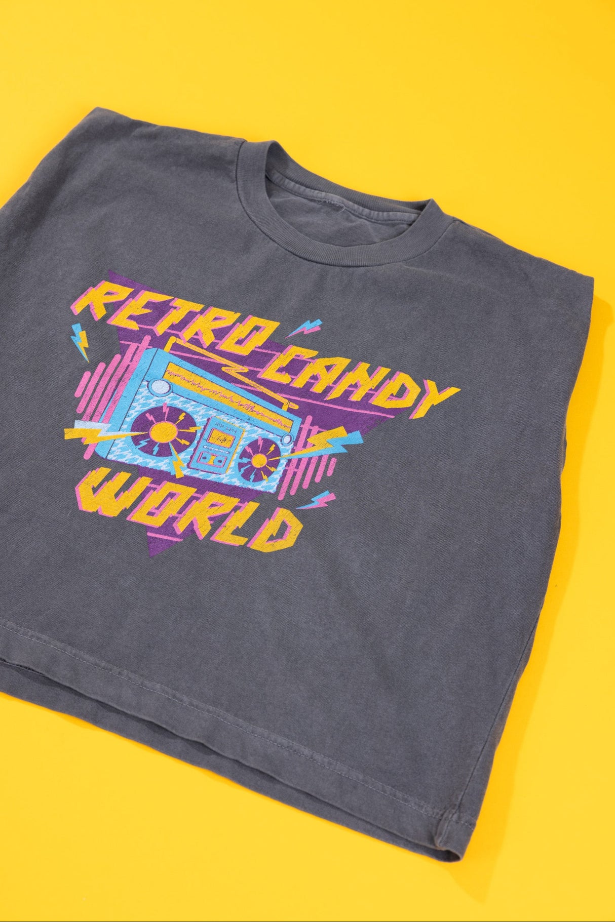 Retro Boombox Muscle Crop (Vintage Black)