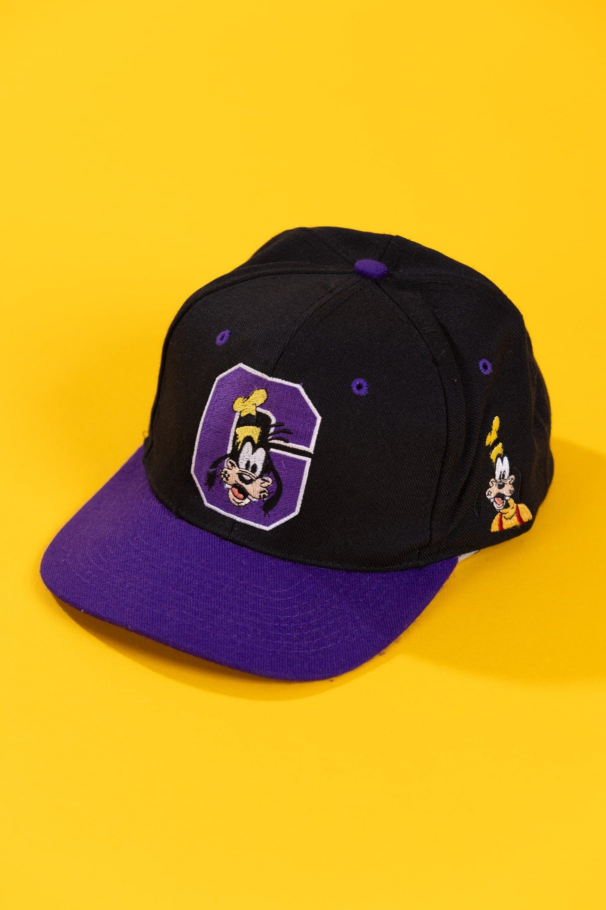 Vintage 90s Disney Goofy "G" Snapback Hat