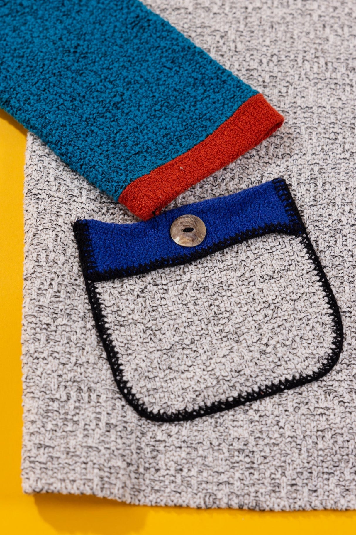 Vintage Y2K Margaret Winters Retro Sweater