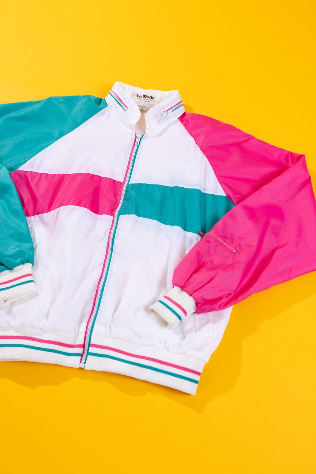 Vintage 90s Lady La Mode Active Sportswear Windbreaker