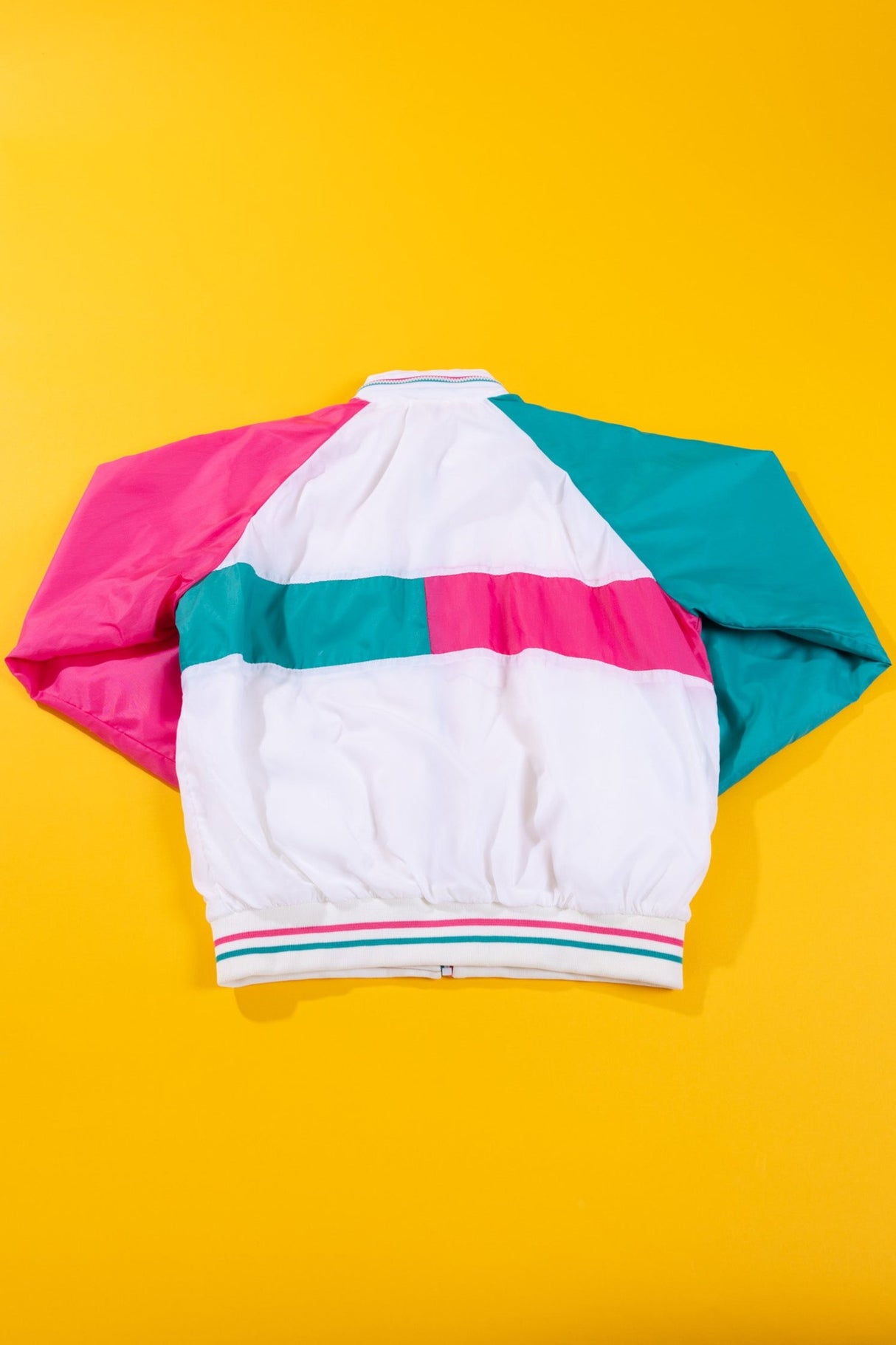 Vintage 90s Lady La Mode Active Sportswear Windbreaker