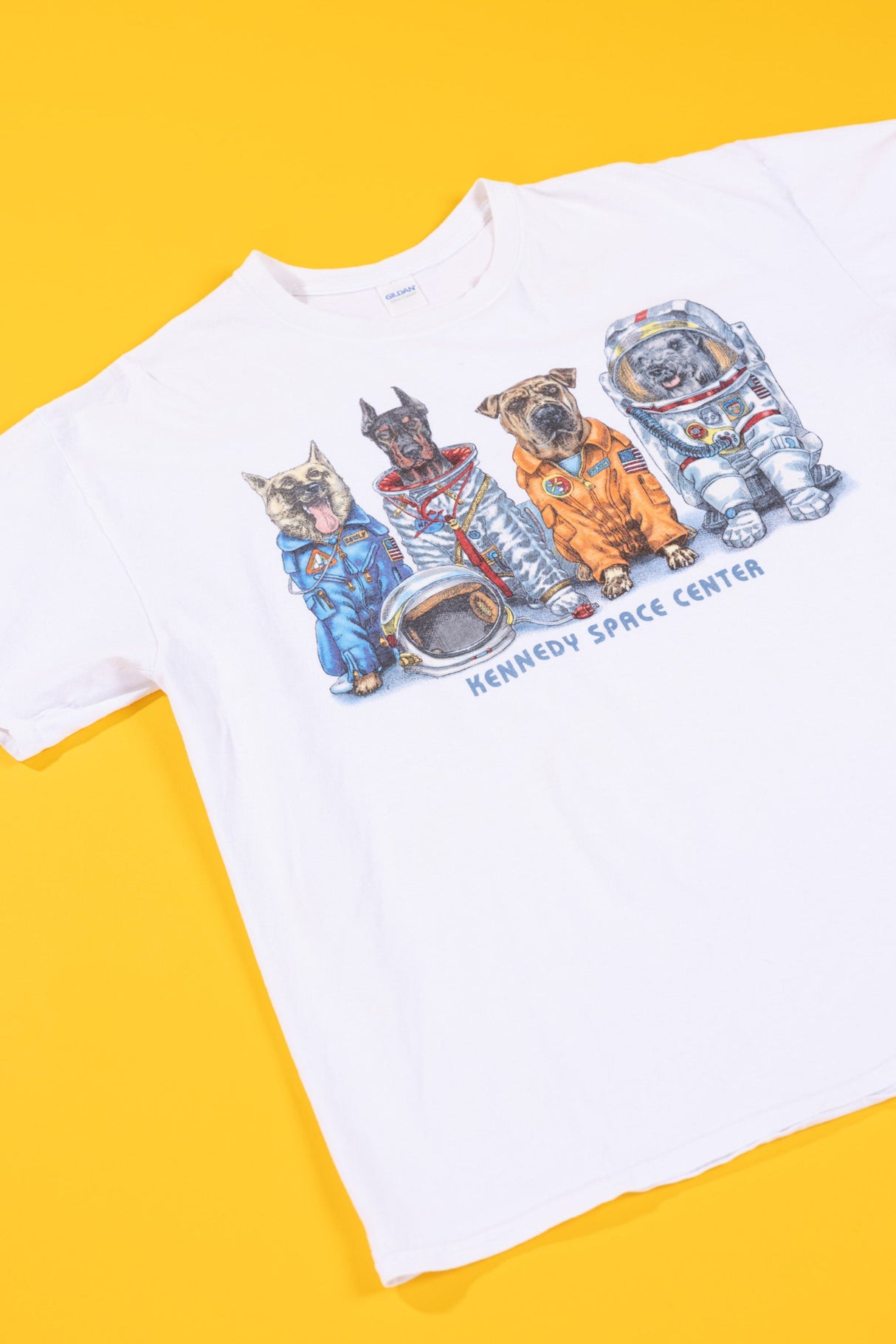 Vintage 90s Kennedy Space Center Dogs T-shirt