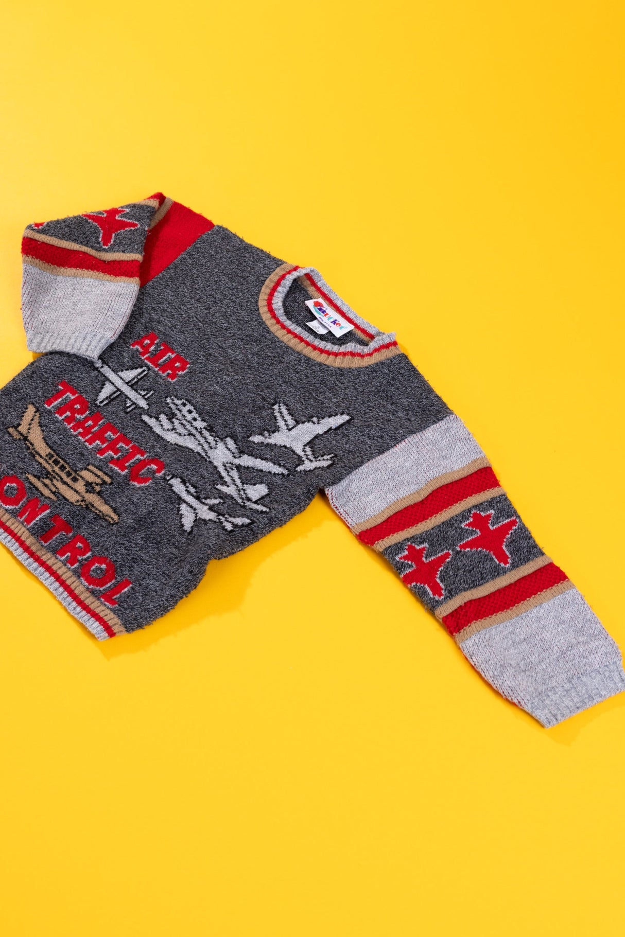 Vintage 90s Air Traffic Control Sweater (Kids - 7)