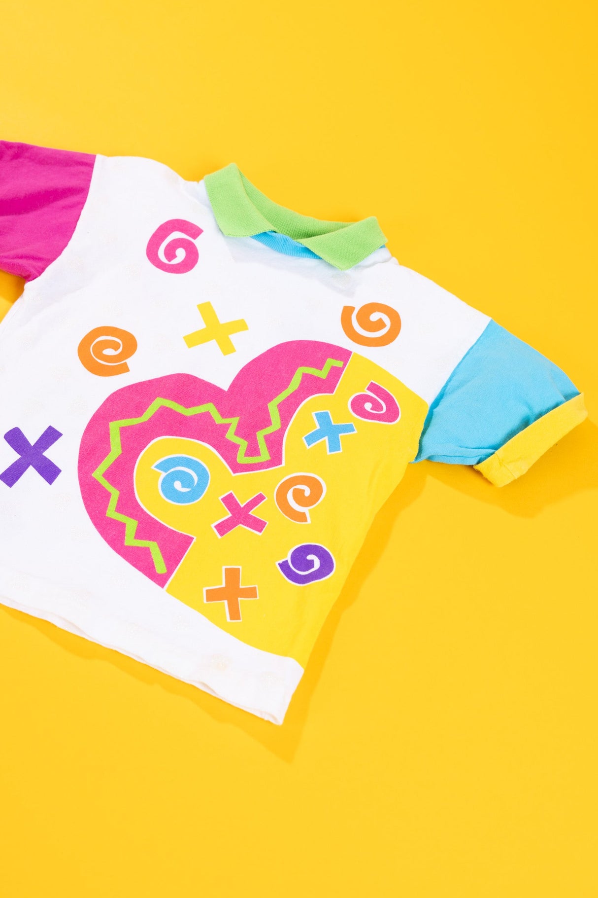 Vintage 80s Miniwaves Collared T-shirt (Kids - 5)