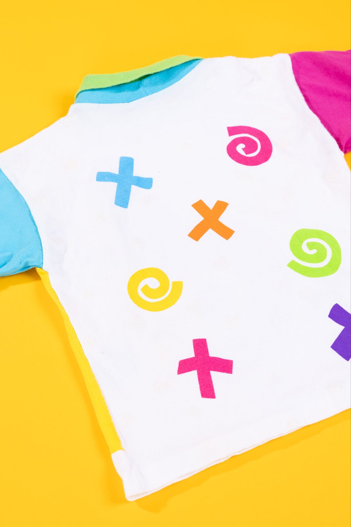 Vintage 80s Miniwaves Collared T-shirt (Kids - 5)