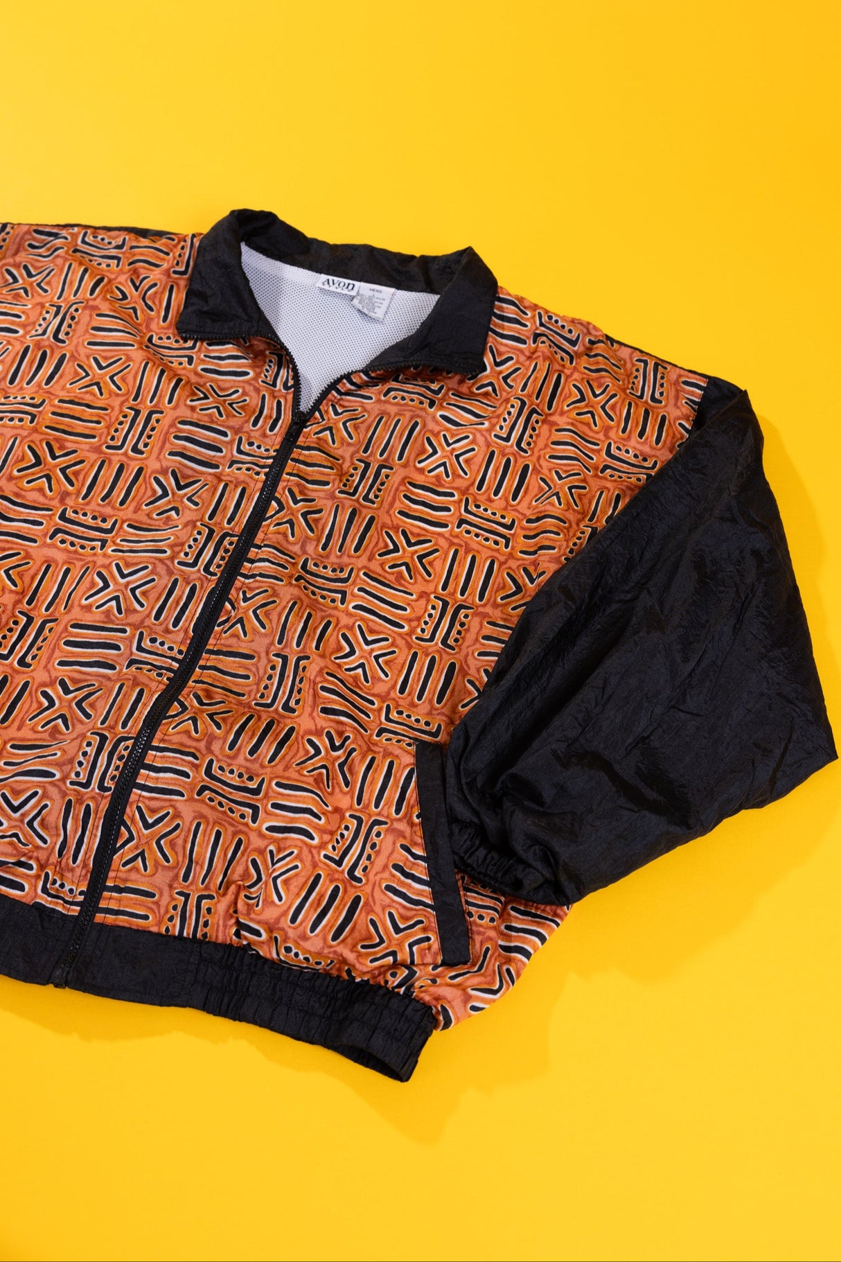Vintage 90s Avon Style Windbreaker