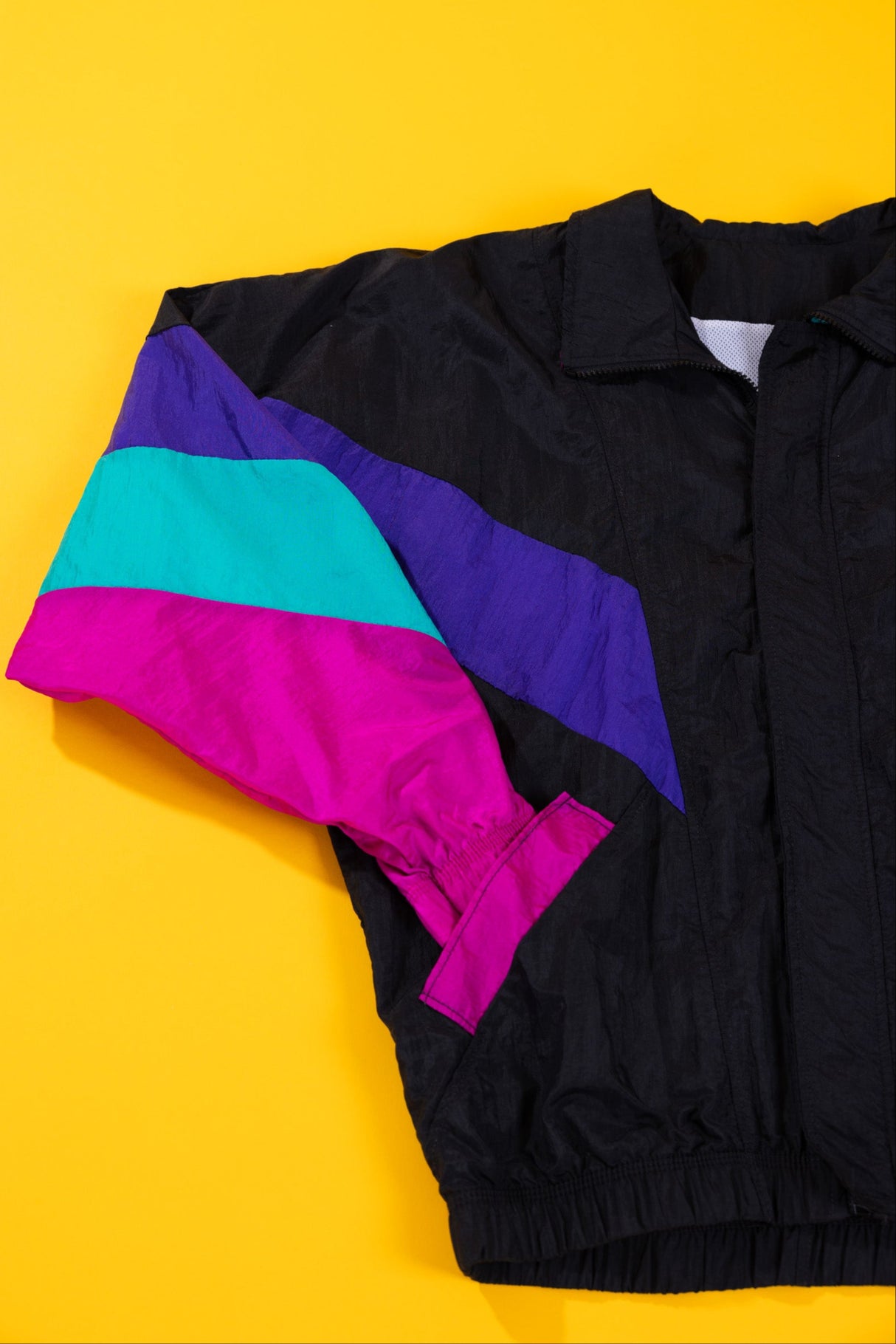 Vintage 90s Windbreaker