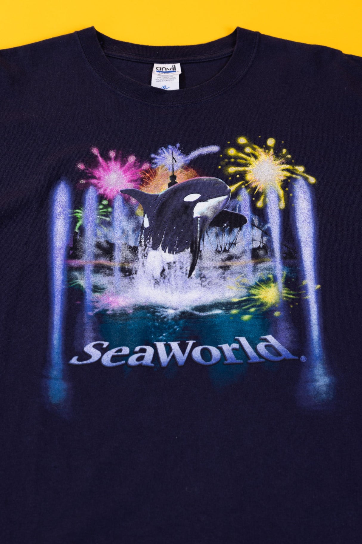 Vintage 90s Seaworld Shamu Killer Whale T-shirt