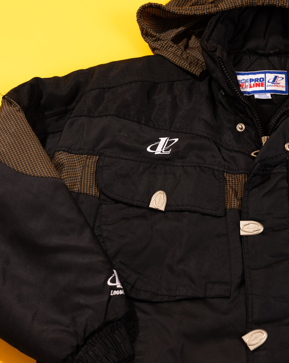 Vintage 90s Logo Athletic Pittsburgh Steelers Puffer Jacket