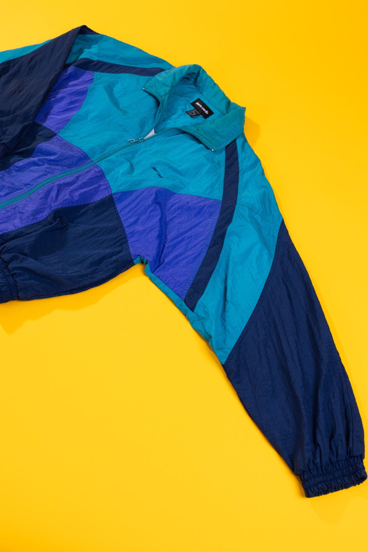 Vintage 80/90s Pierre Cardin Windbreaker Jacket