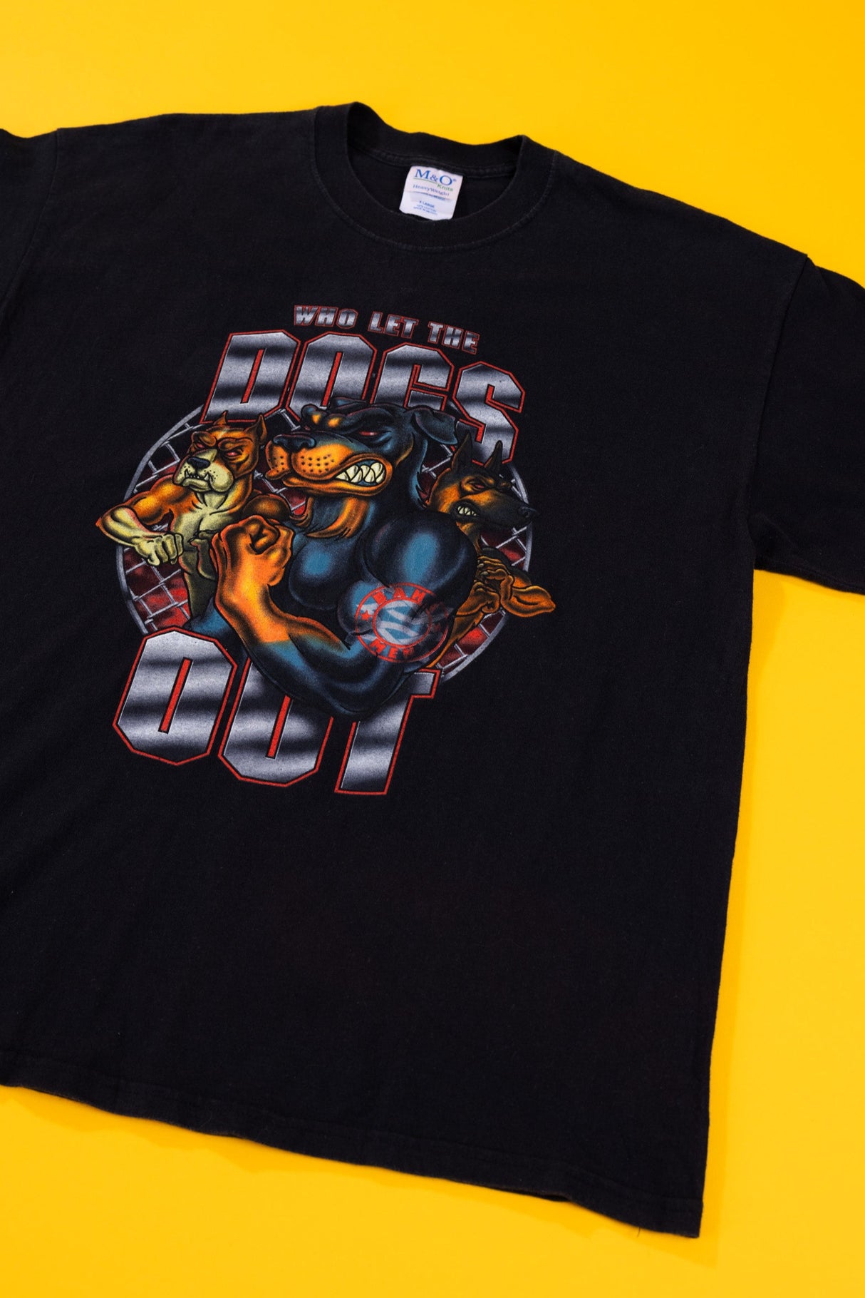 RARE Vintage 2000 Baha Men Who Let The Dogs Out T-shirt