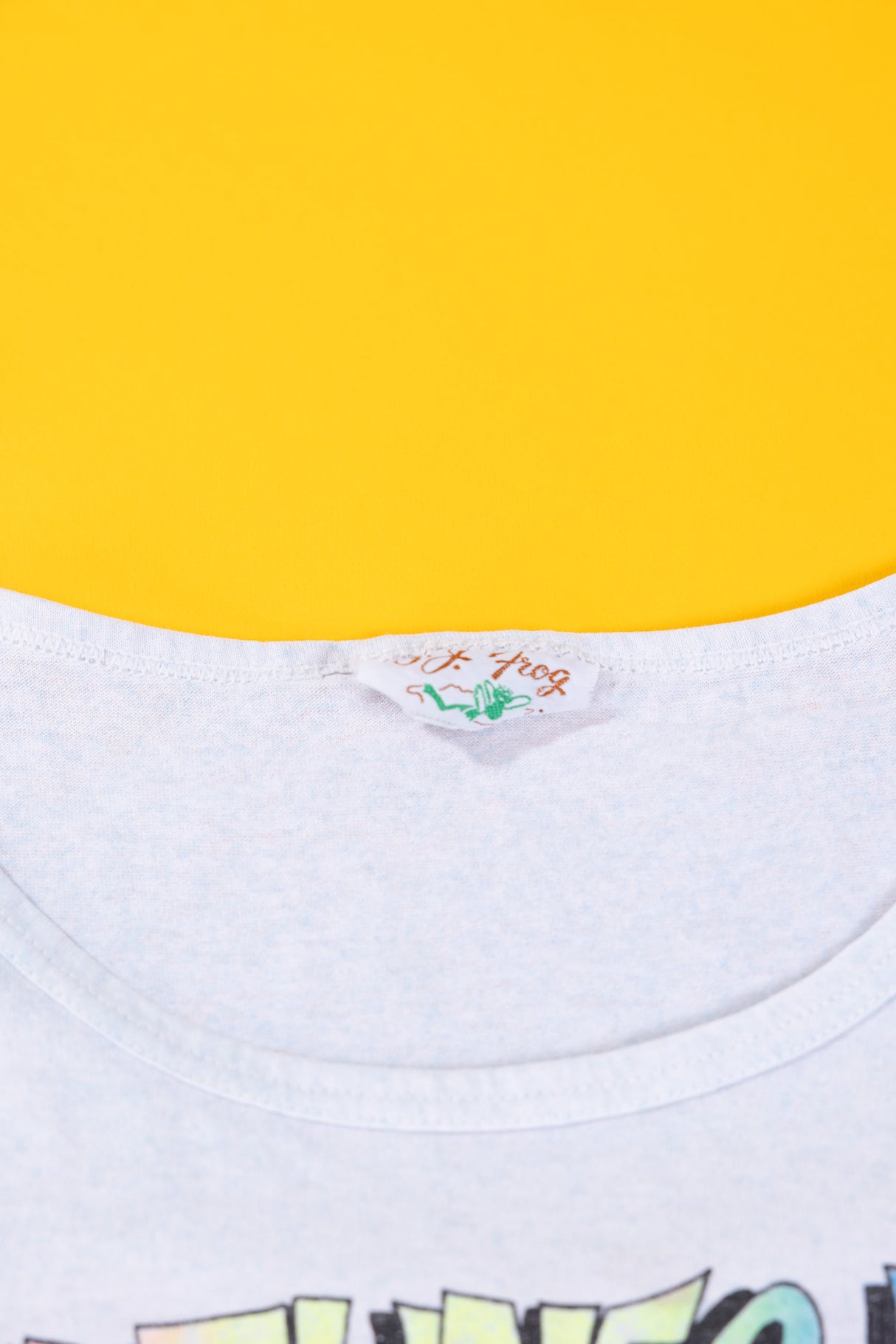 Vintage 1989 Looney Tunes Beach Volleyball Tank Top