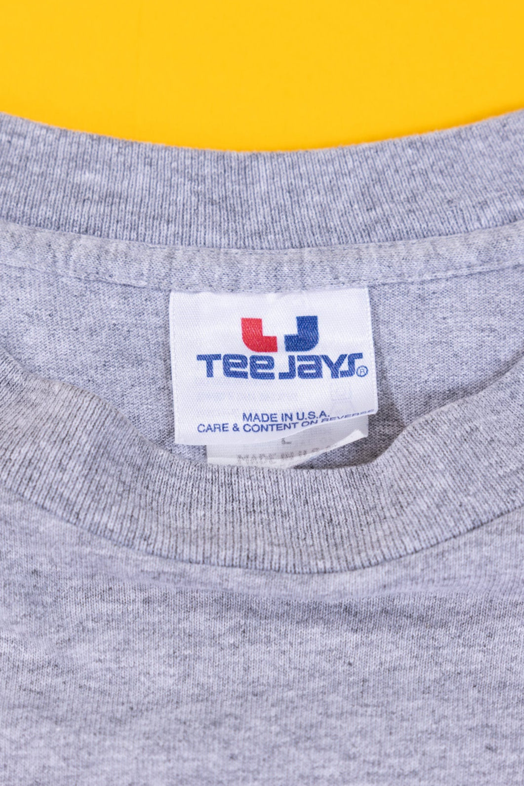 Vintage 90s Elmo Sport Streetwear T-shirt