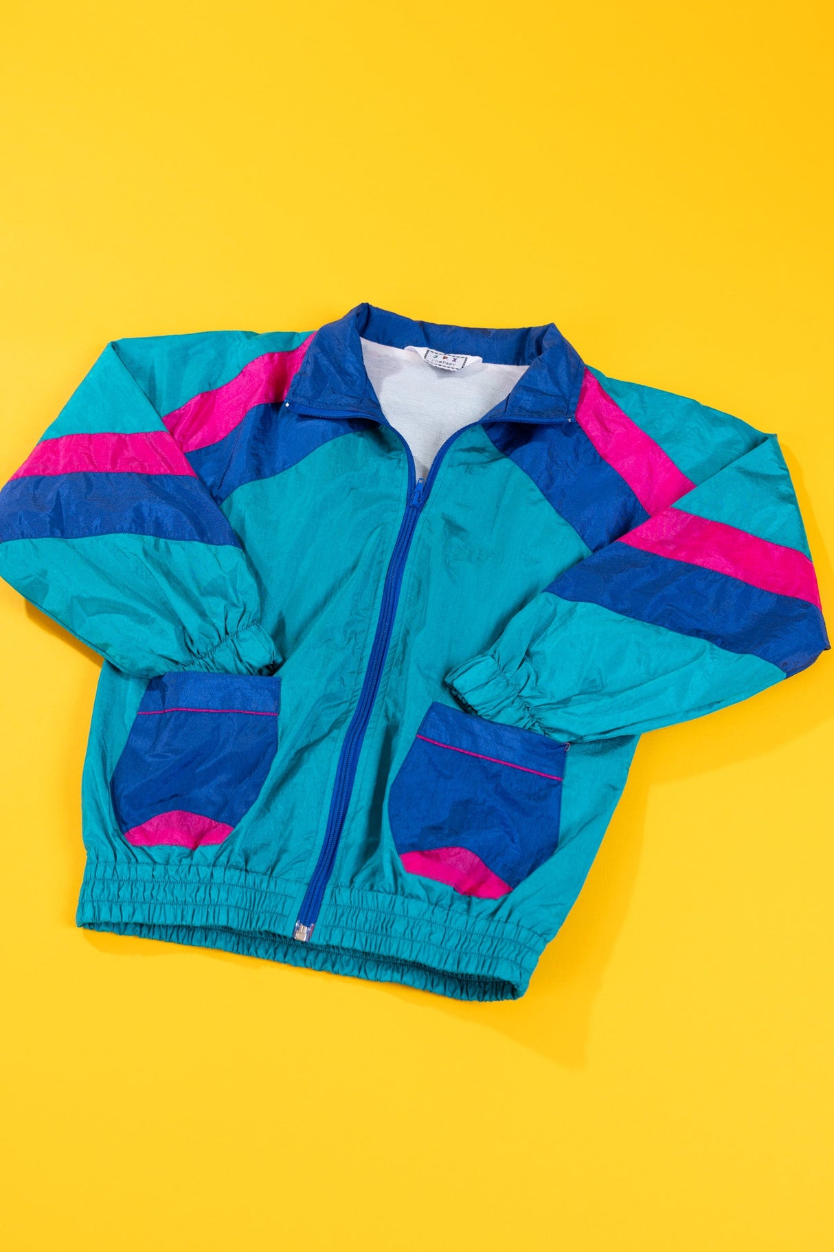 Vintage 90s J.P.I Company Windbreaker (Kids - M)