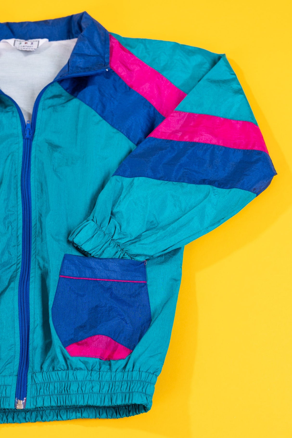 Vintage 90s J.P.I Company Windbreaker (Kids - M)