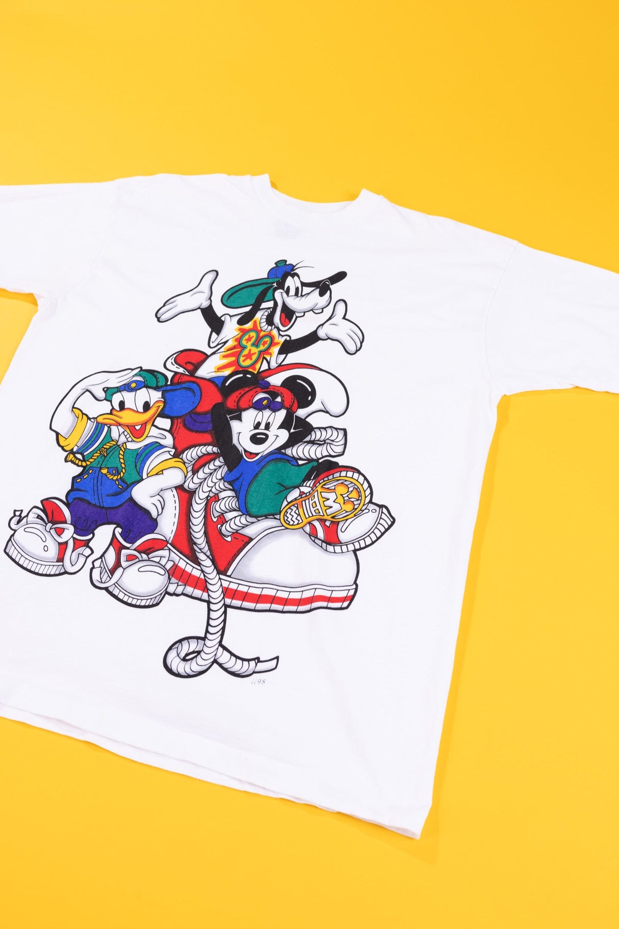 Vintage 90s Disney Jerry Leigh Mickey and Gang T-shirt