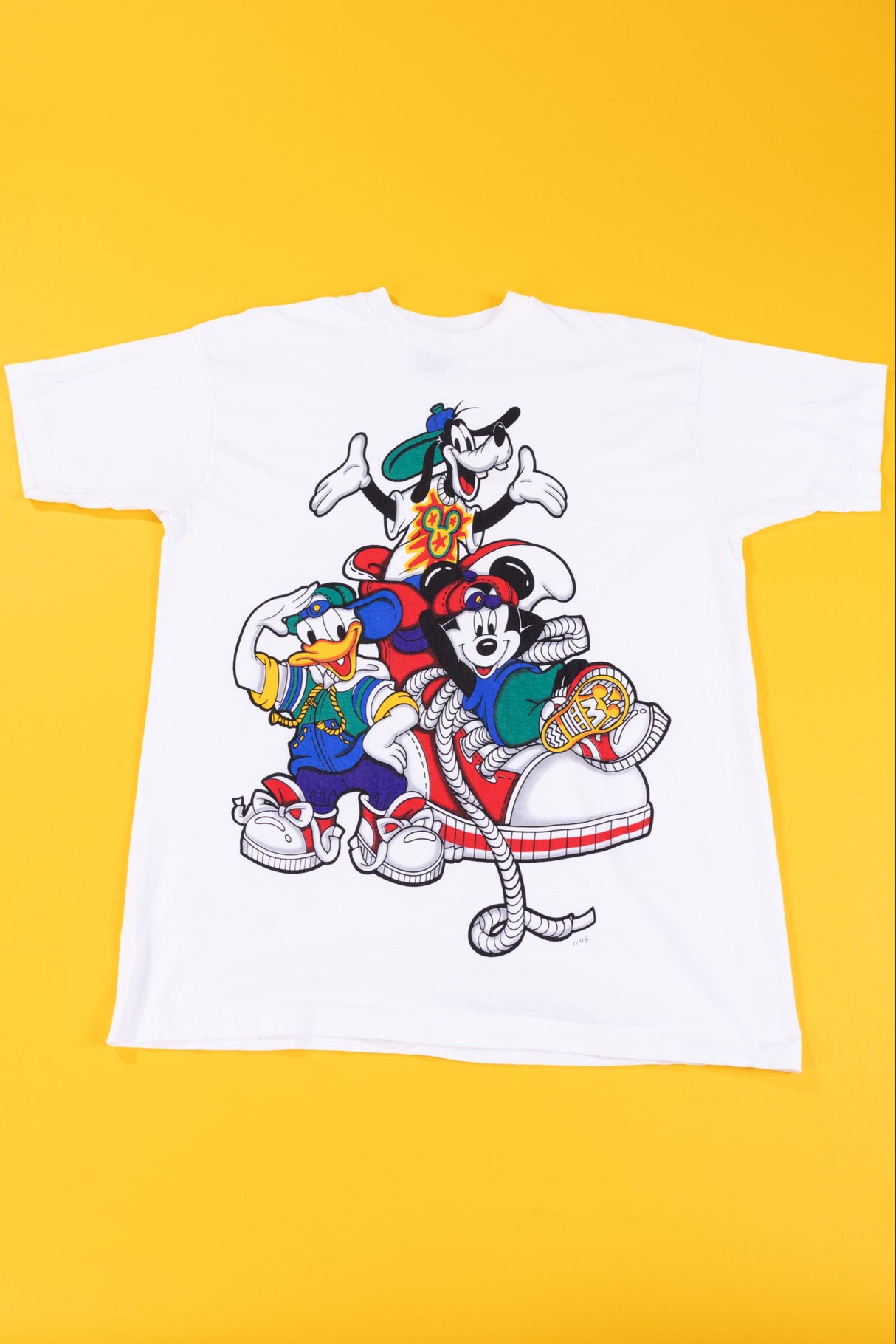 Vintage 90s Disney Jerry Leigh Mickey and Gang T-shirt