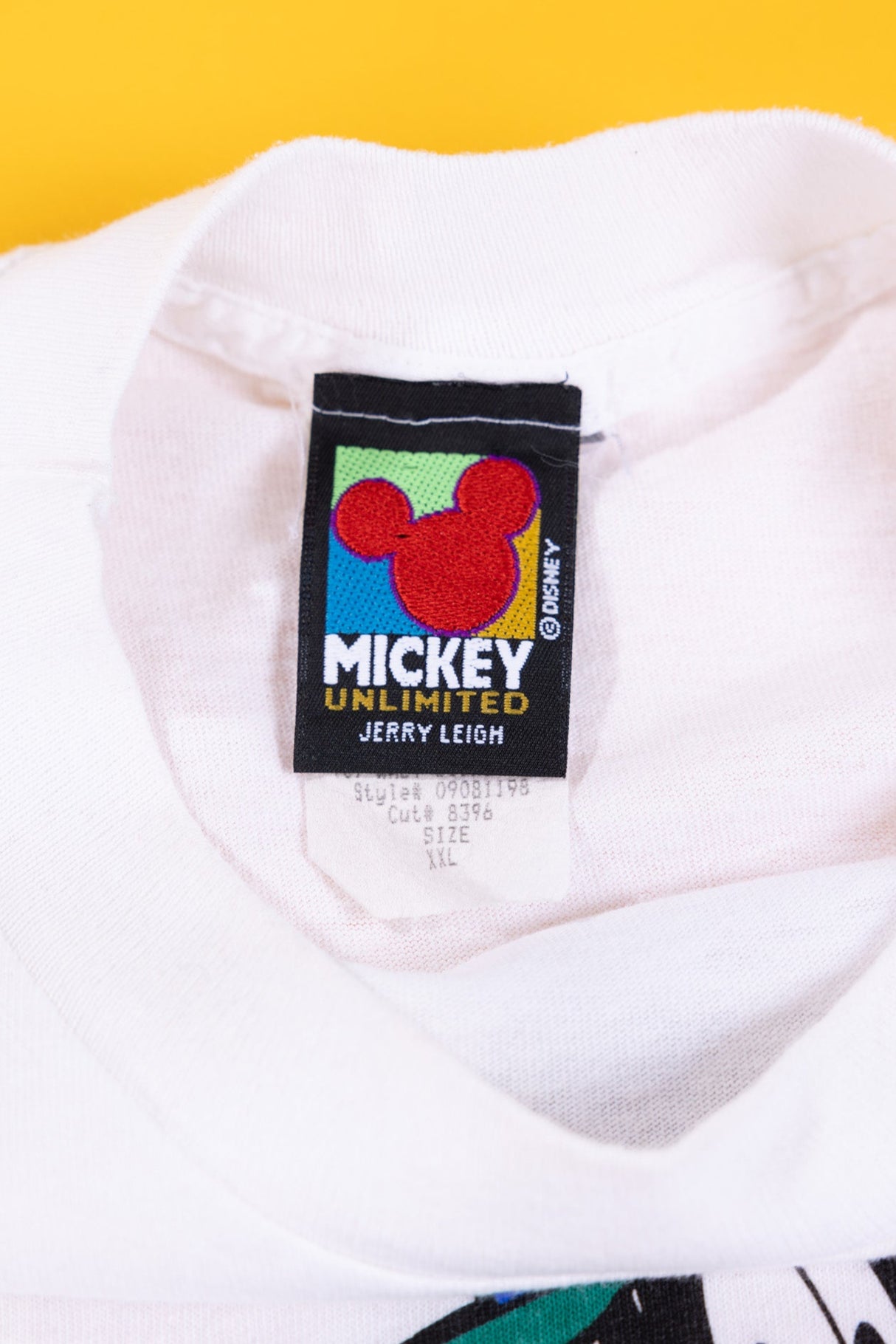 Vintage 90s Disney Jerry Leigh Mickey and Gang T-shirt