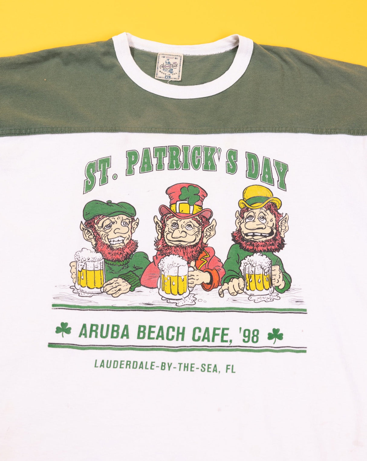 Vintage 1998 St. Patrick's Day Aruba Beach Cafe Florida T-shirt