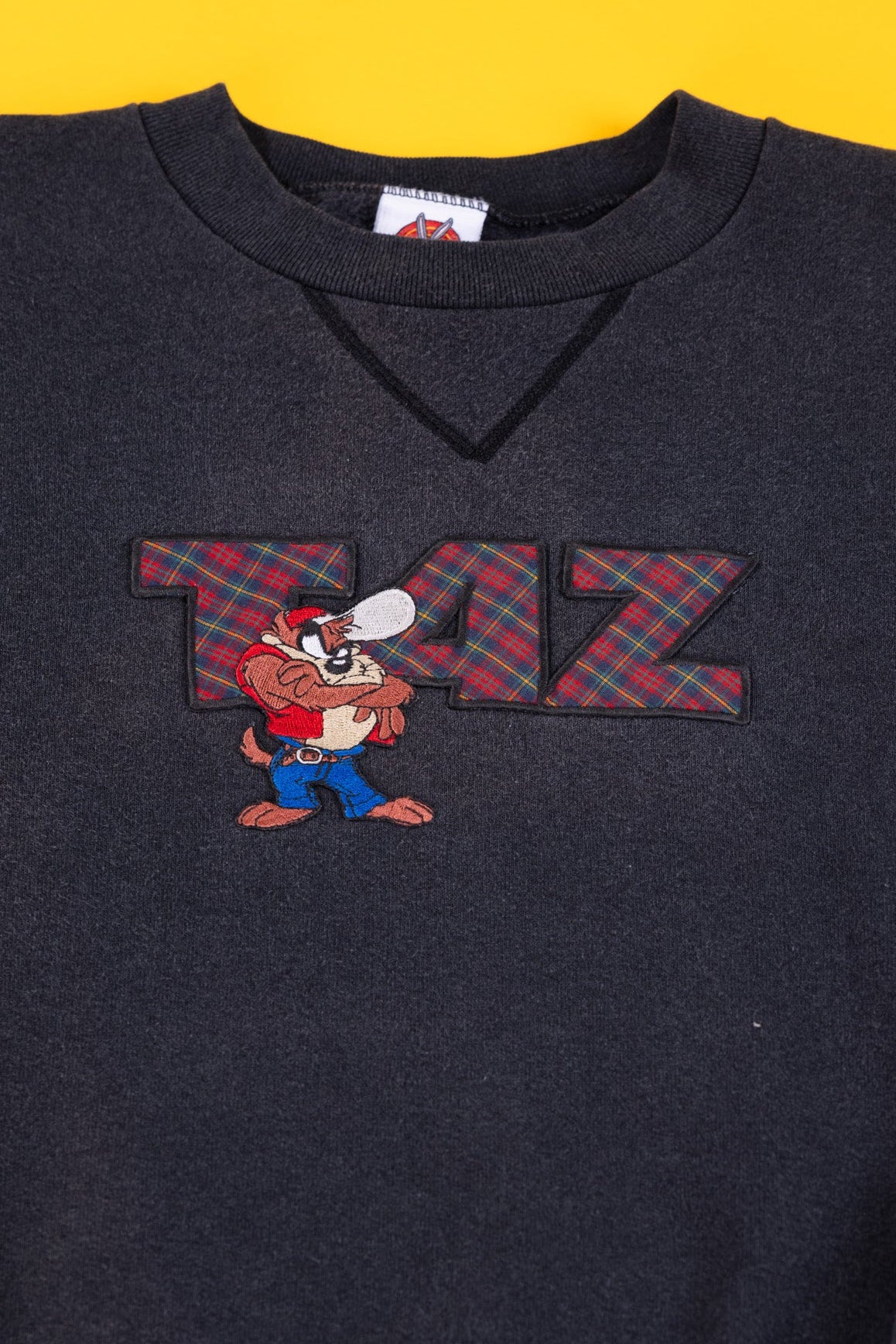 Vintage 1997 Taz Looney Tunes Crewneck Sweater