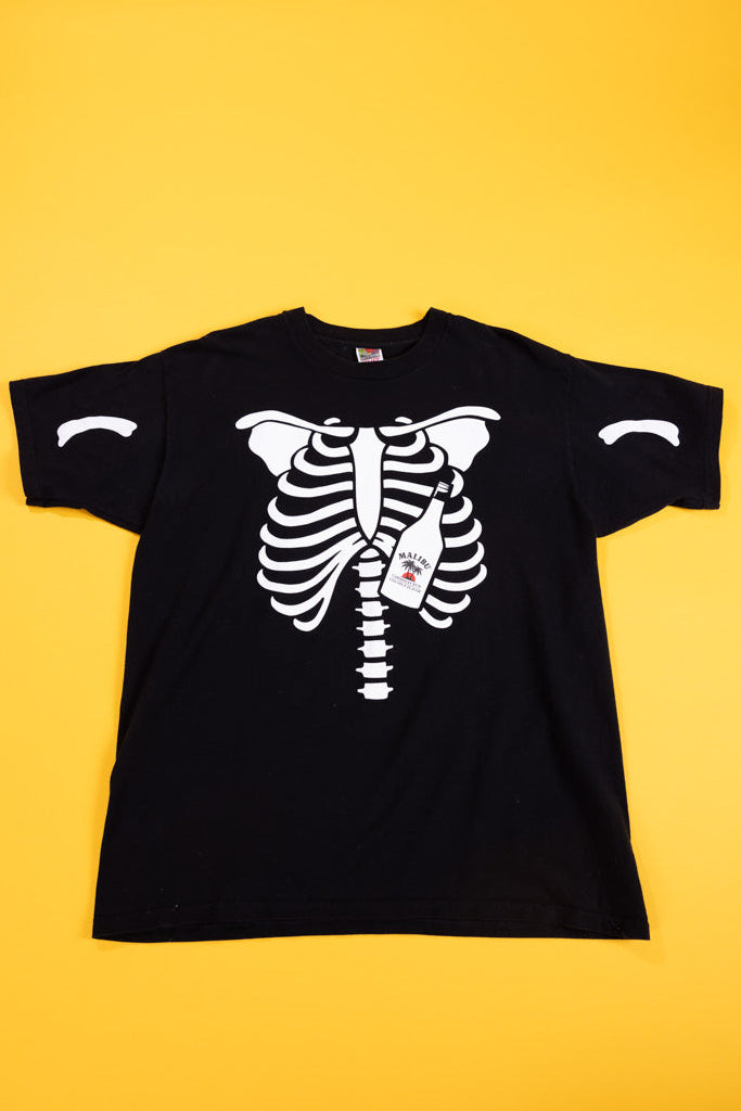 Vintage 1999 Malibu Rum Skeleton T-shirt