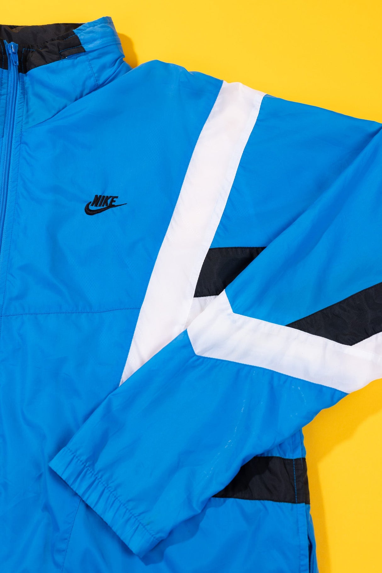 Vintage 90s Nike Windbreaker