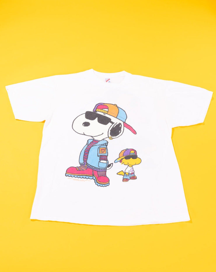 Vintage 90s Snoopy and Woodstock Peanuts T-shirt